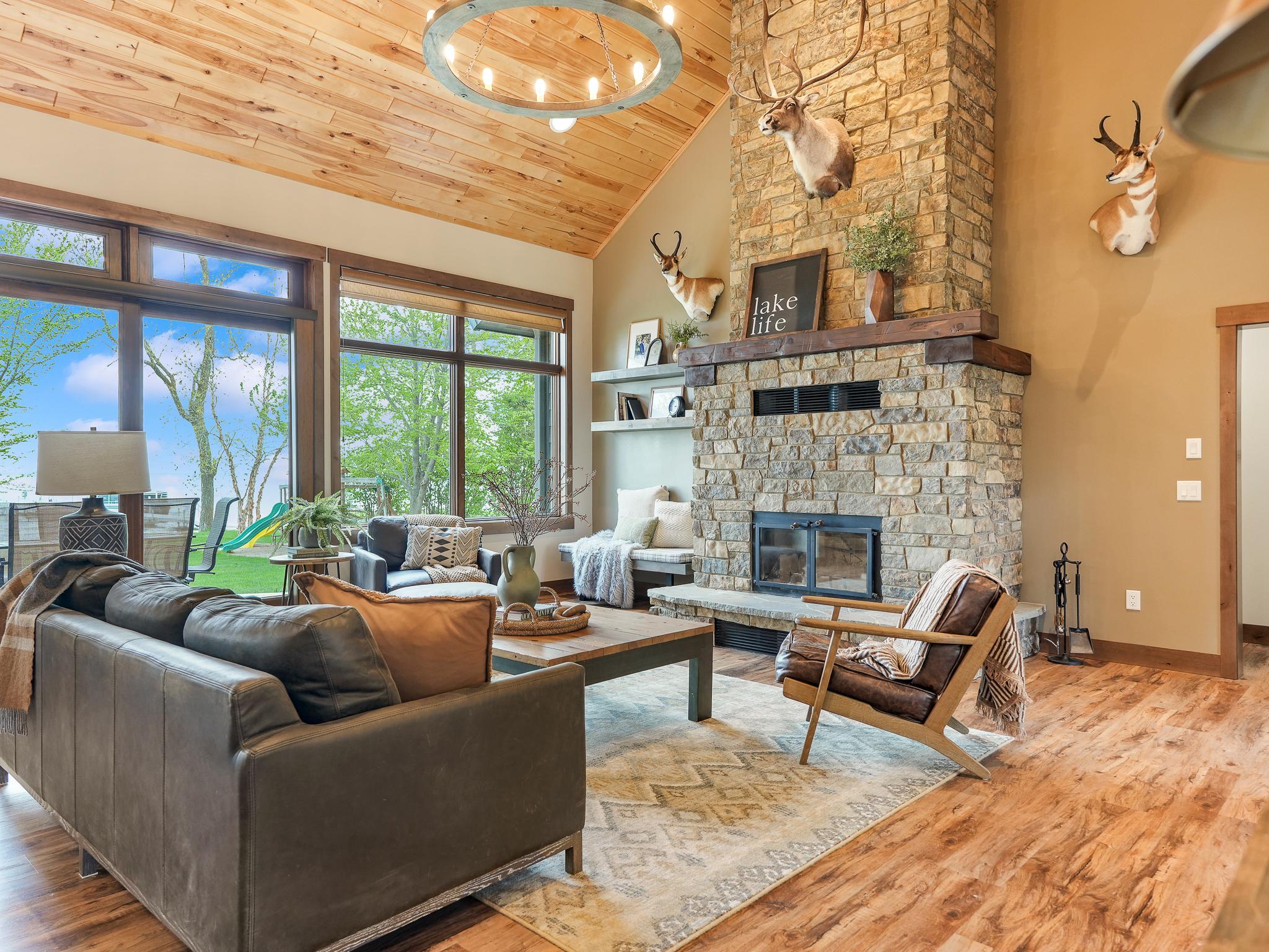2015 single family home for sale at 41366 Co Hwy 1 in Ottertail, MN — 4 bed, 4 bath (photo 15 of 107)