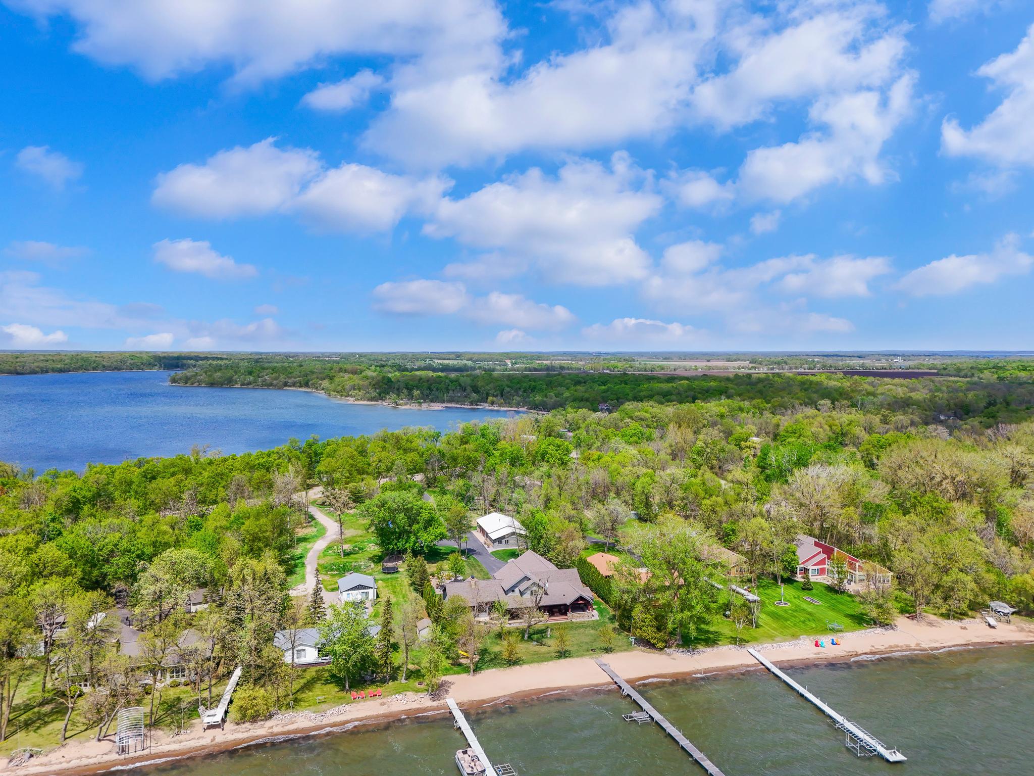2015 single family home for sale at 41366 Co Hwy 1 in Ottertail, MN — 4 bed, 4 bath (photo 4 of 107)