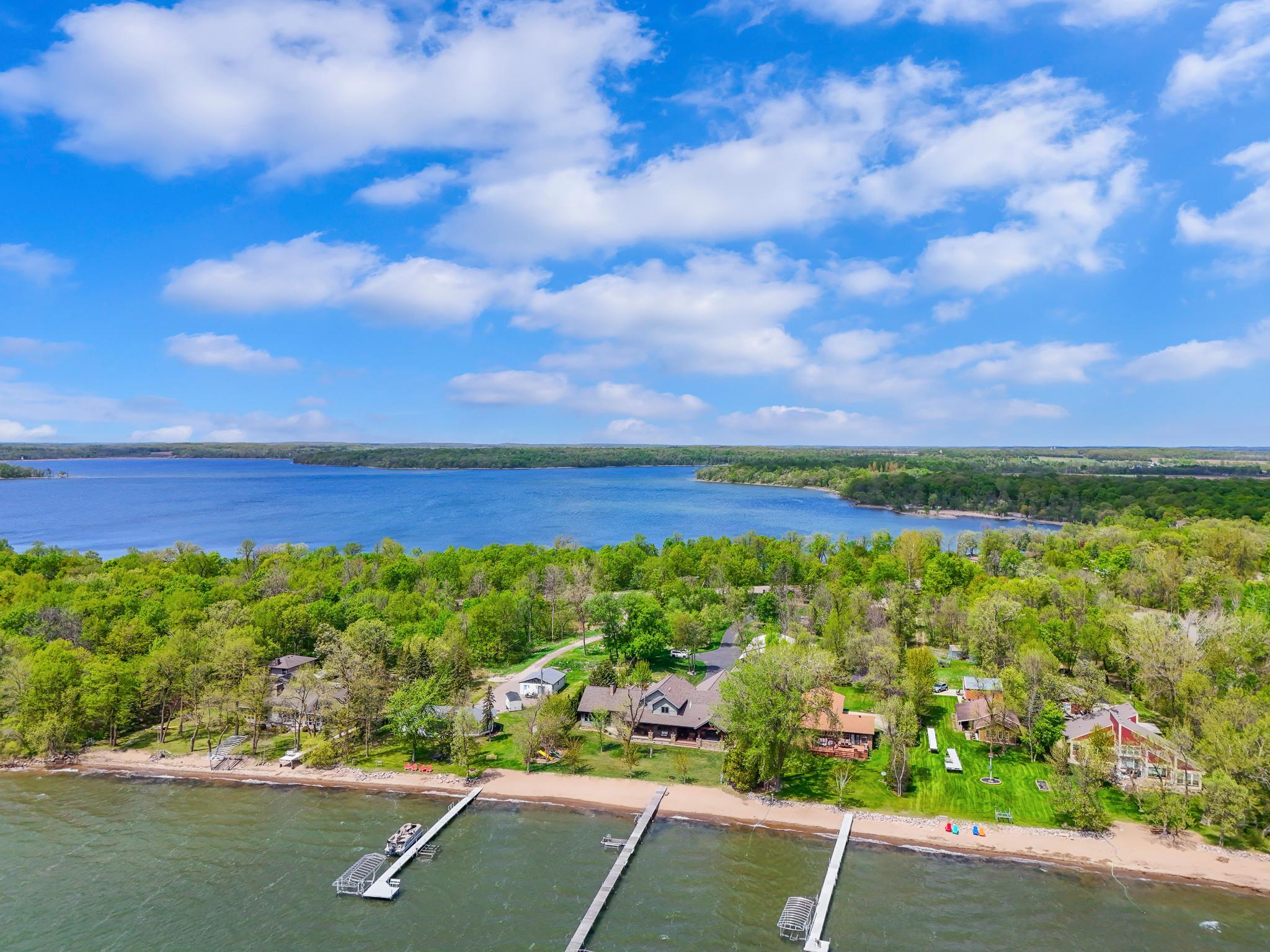 2015 single family home for sale at 41366 Co Hwy 1 in Ottertail, MN — 4 bed, 4 bath (photo 5 of 107)