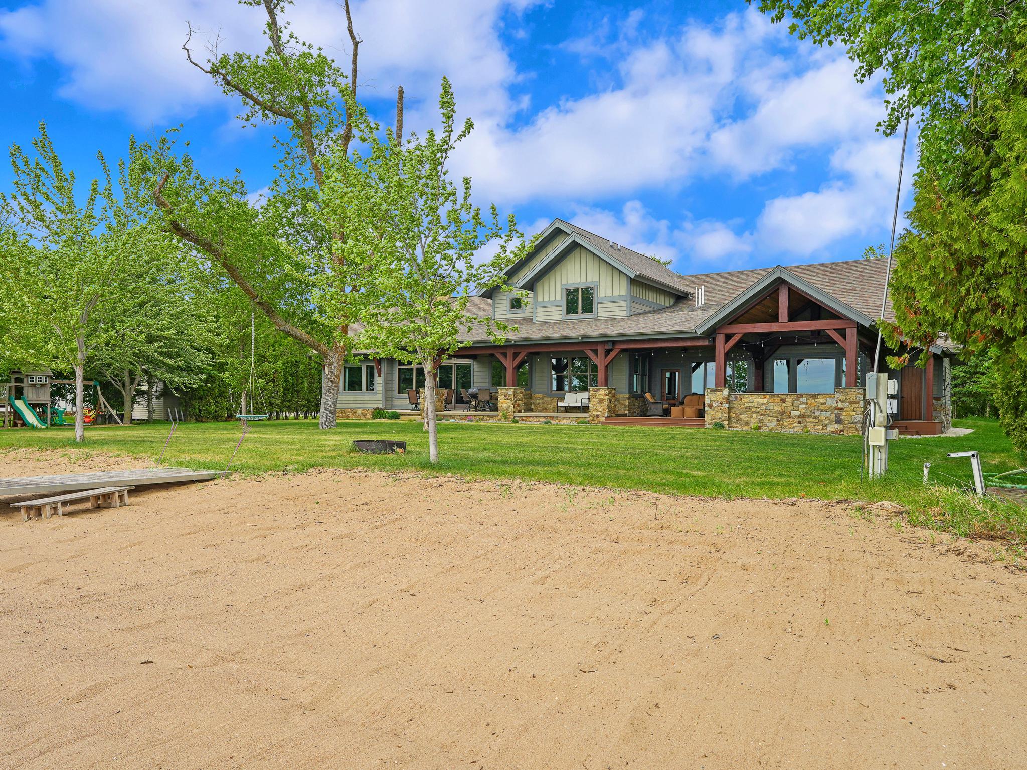 2015 single family home for sale at 41366 Co Hwy 1 in Ottertail, MN — 4 bed, 4 bath (photo 89 of 107)
