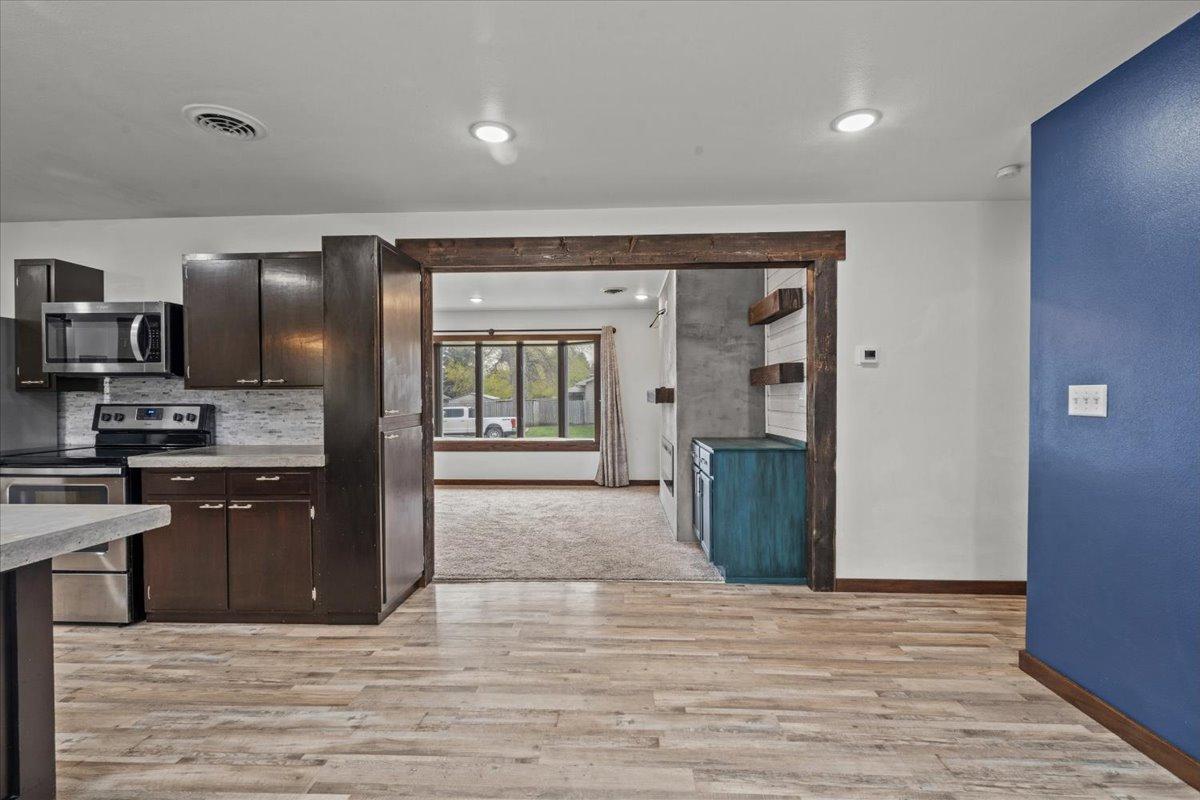 1964 single family home for sale at 248 Wegener Drive in Breckenridge, MN — 5 bed, 2 bath (photo 16 of 72)