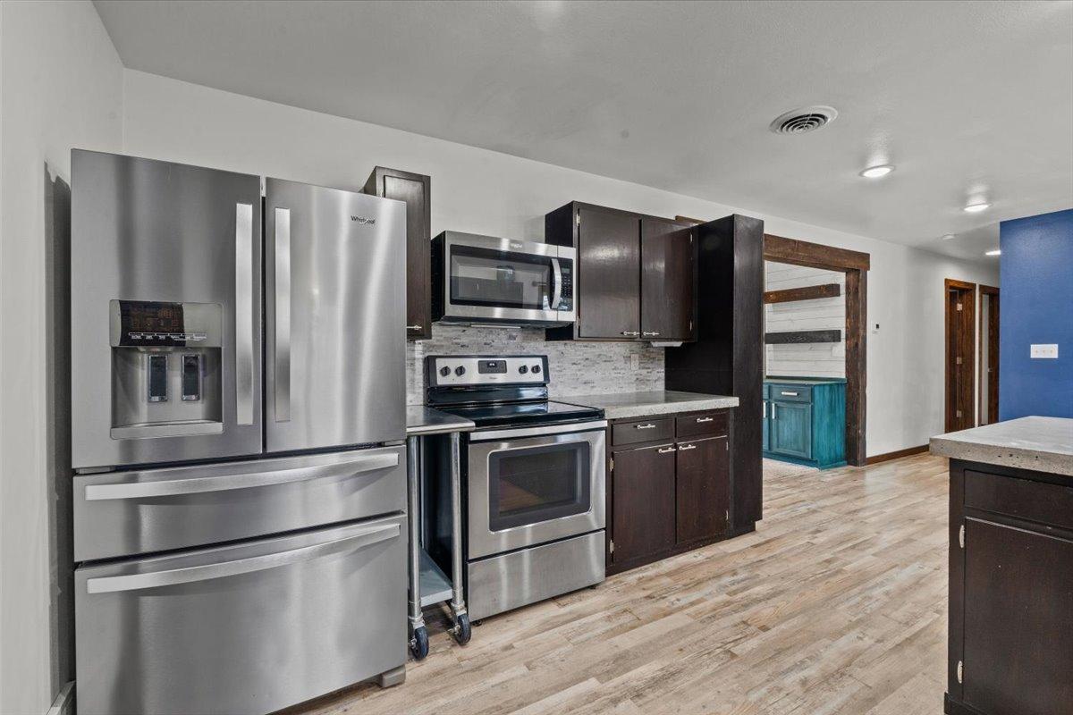 1964 single family home for sale at 248 Wegener Drive in Breckenridge, MN — 5 bed, 2 bath (photo 22 of 72)