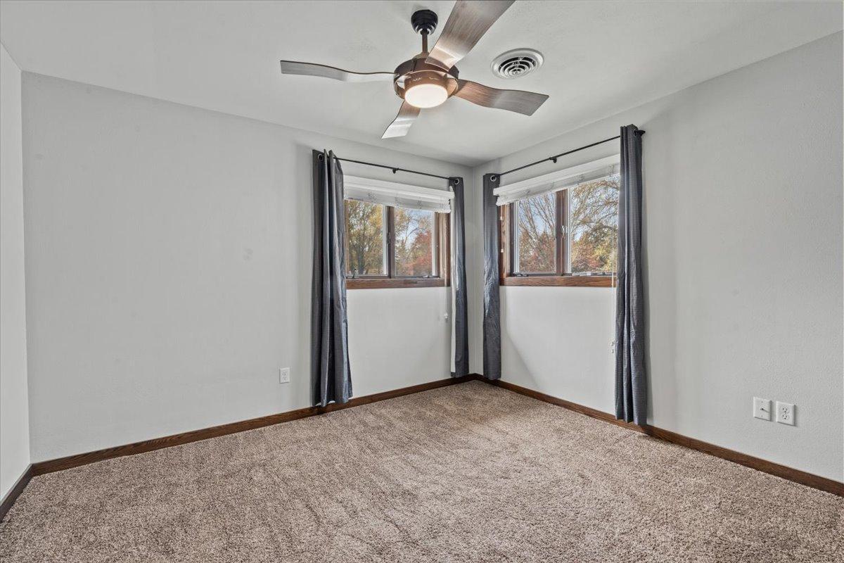 1964 single family home for sale at 248 Wegener Drive in Breckenridge, MN — 5 bed, 2 bath (photo 28 of 72)