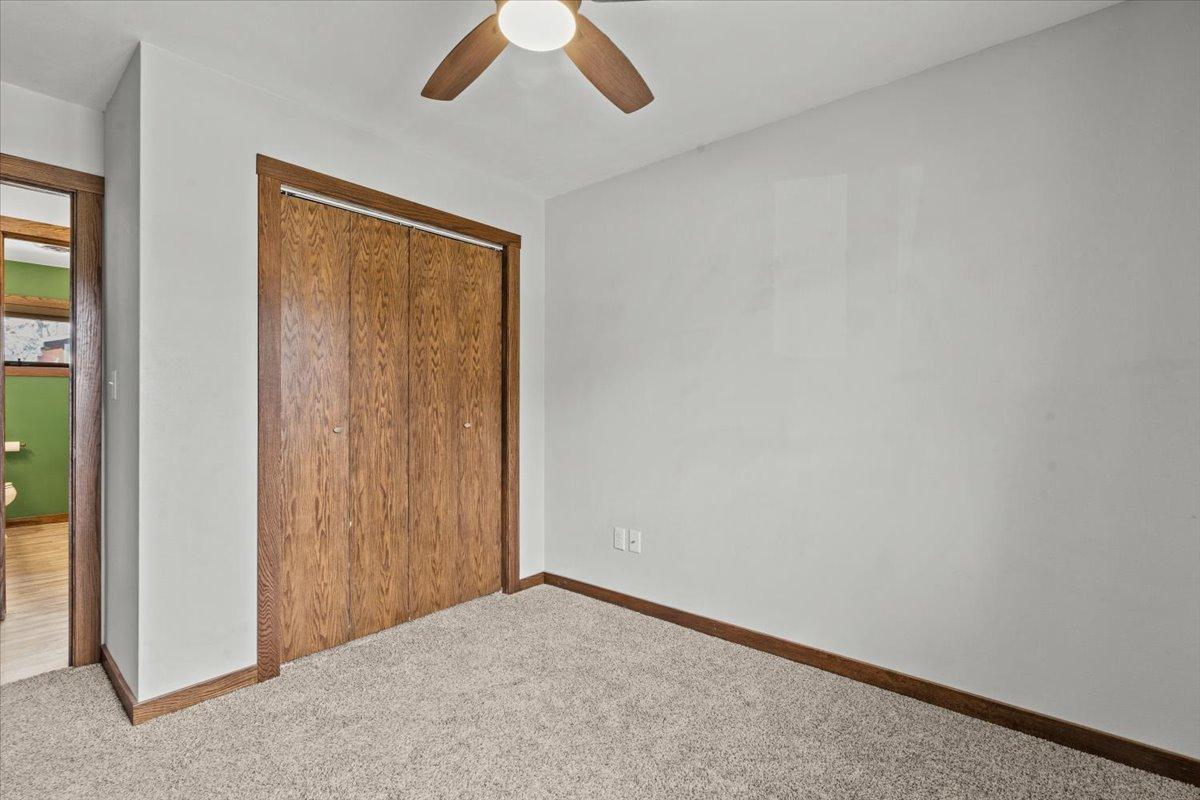 1964 single family home for sale at 248 Wegener Drive in Breckenridge, MN — 5 bed, 2 bath (photo 32 of 72)