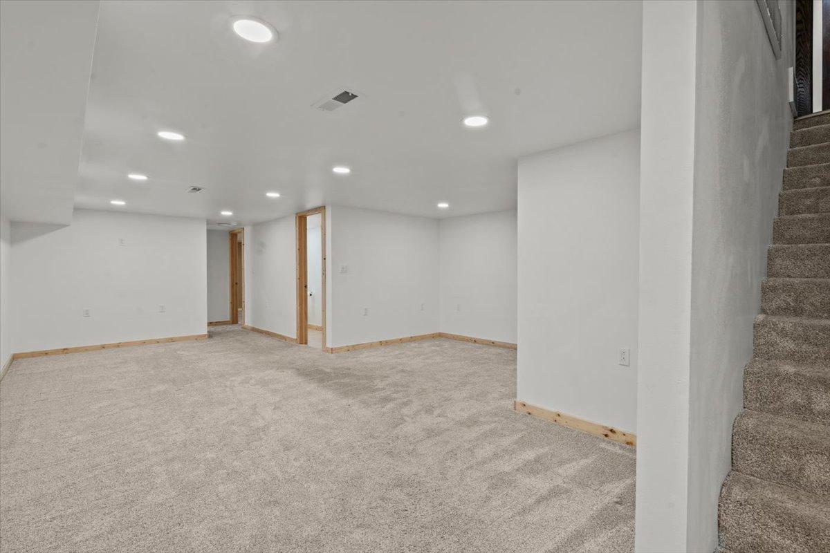 1964 single family home for sale at 248 Wegener Drive in Breckenridge, MN — 5 bed, 2 bath (photo 34 of 72)