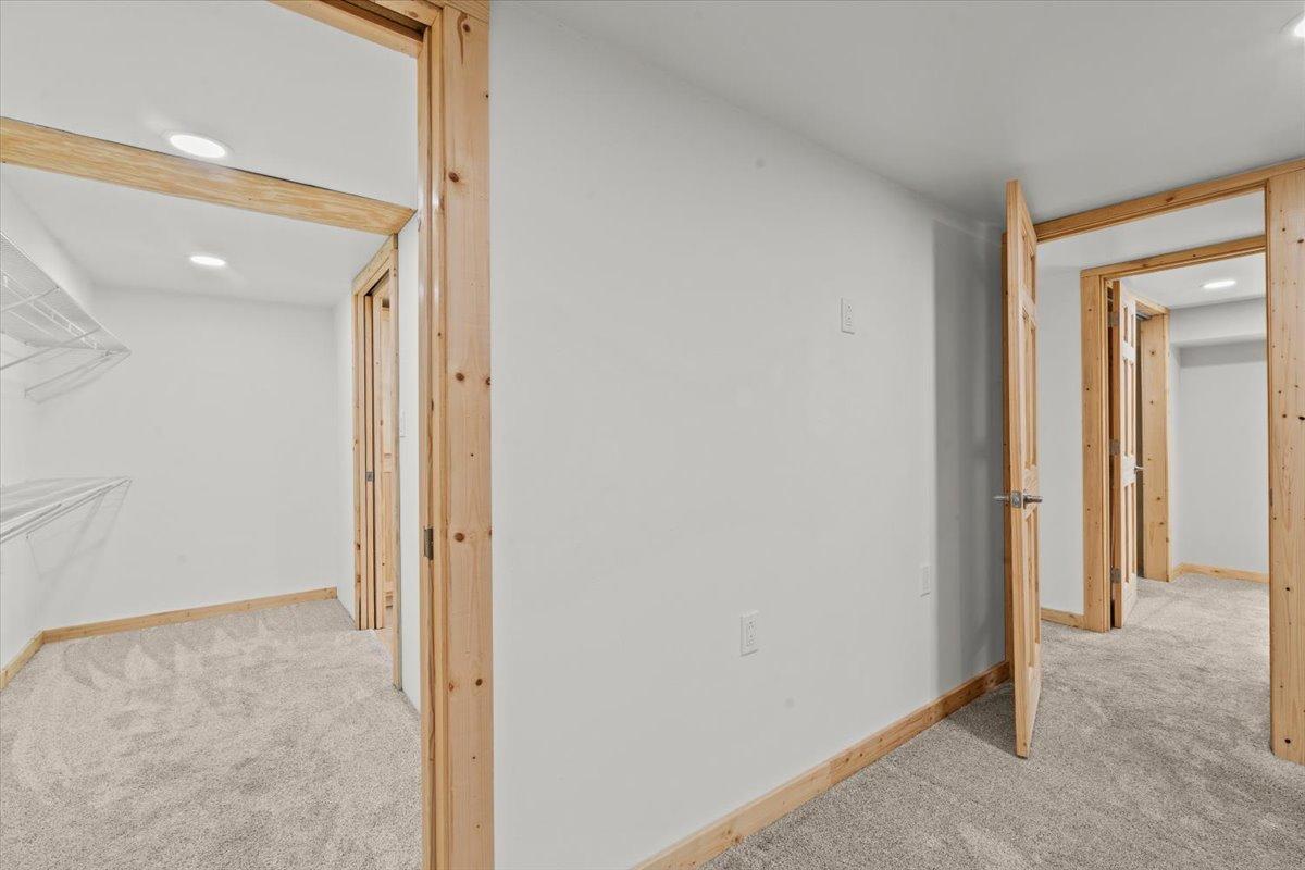 1964 single family home for sale at 248 Wegener Drive in Breckenridge, MN — 5 bed, 2 bath (photo 49 of 72)