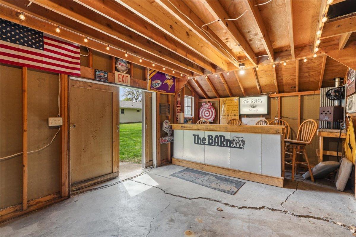 1964 single family home for sale at 248 Wegener Drive in Breckenridge, MN — 5 bed, 2 bath (photo 66 of 72)