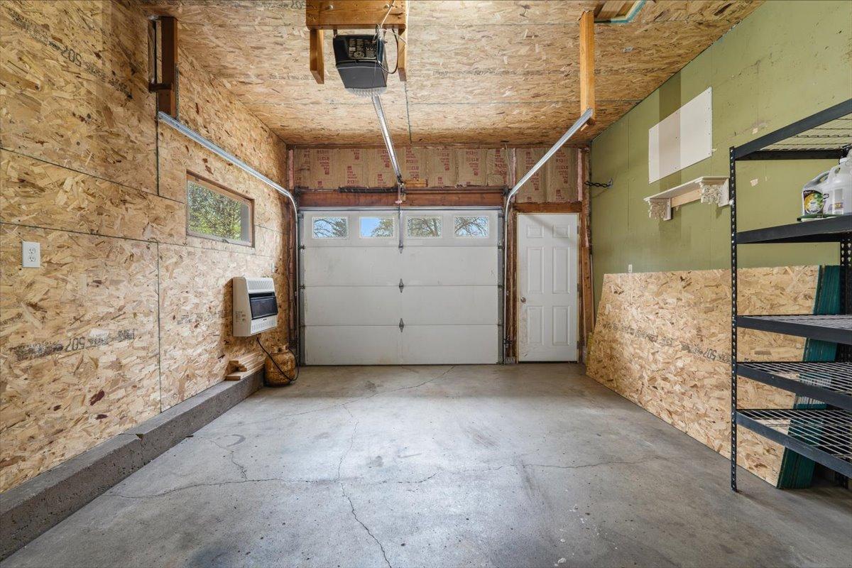 1964 single family home for sale at 248 Wegener Drive in Breckenridge, MN — 5 bed, 2 bath (photo 71 of 72)