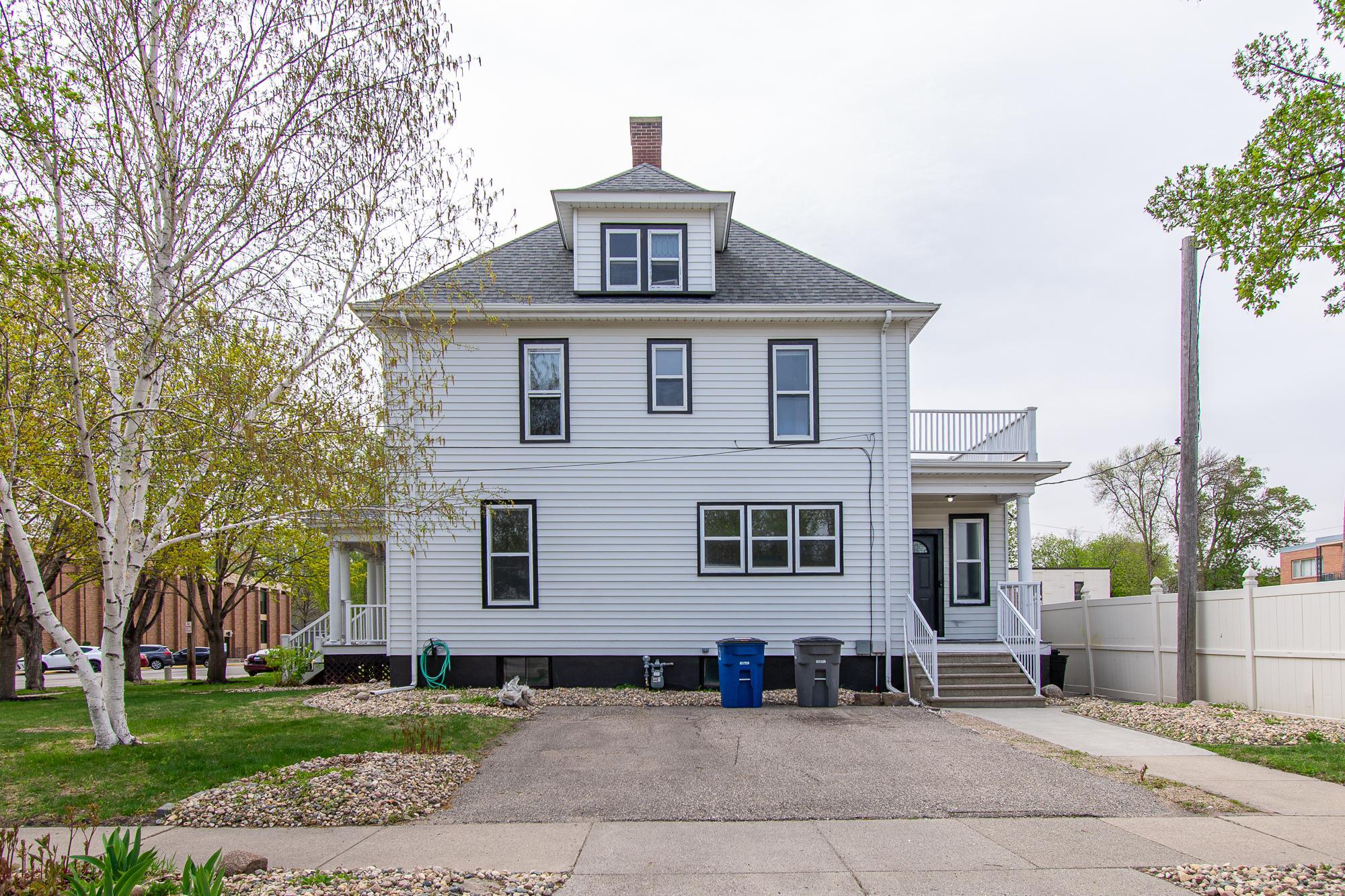 203 7th Street S, Moorhead MN 56560 - Photo 6 of 73