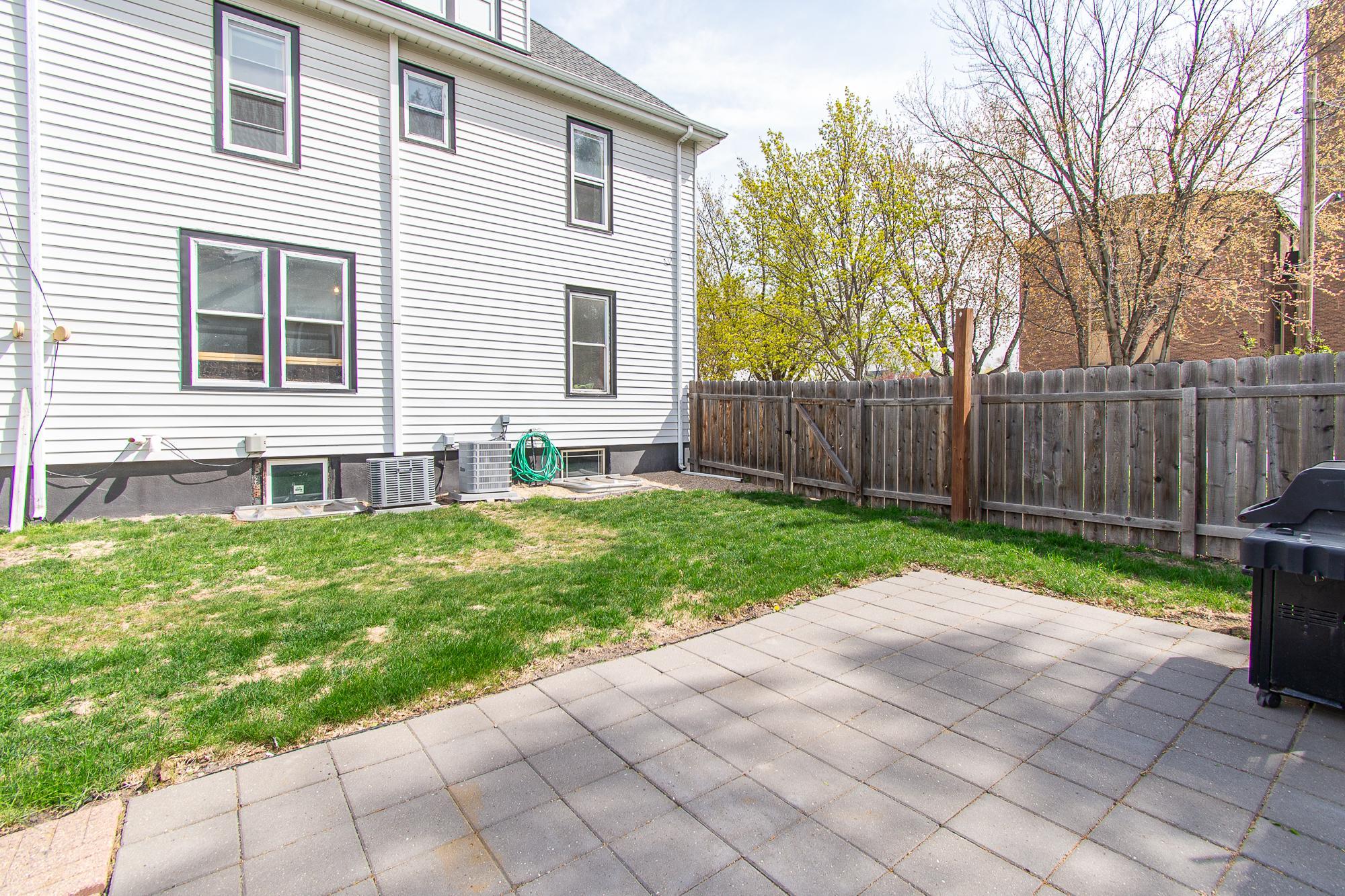203 7th Street S, Moorhead MN 56560 - Photo 7 of 73