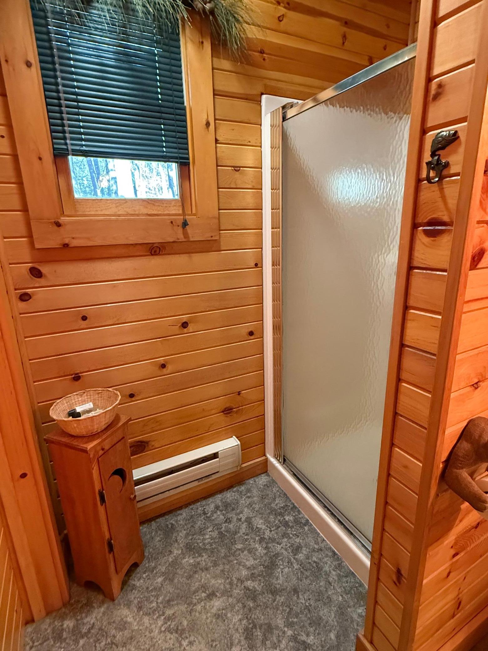 2000 home for sale at 40411 Bucksnort Drive in Emily, MN — 0 bed, 1 bath (photo 13 of 19)