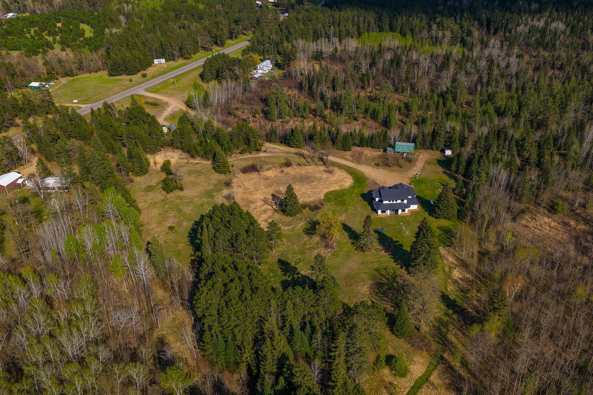 2020 single family home for sale at 26575 US 71 in Park Rapids, MN — 4 bed, 4 bath (photo 3 of 53)