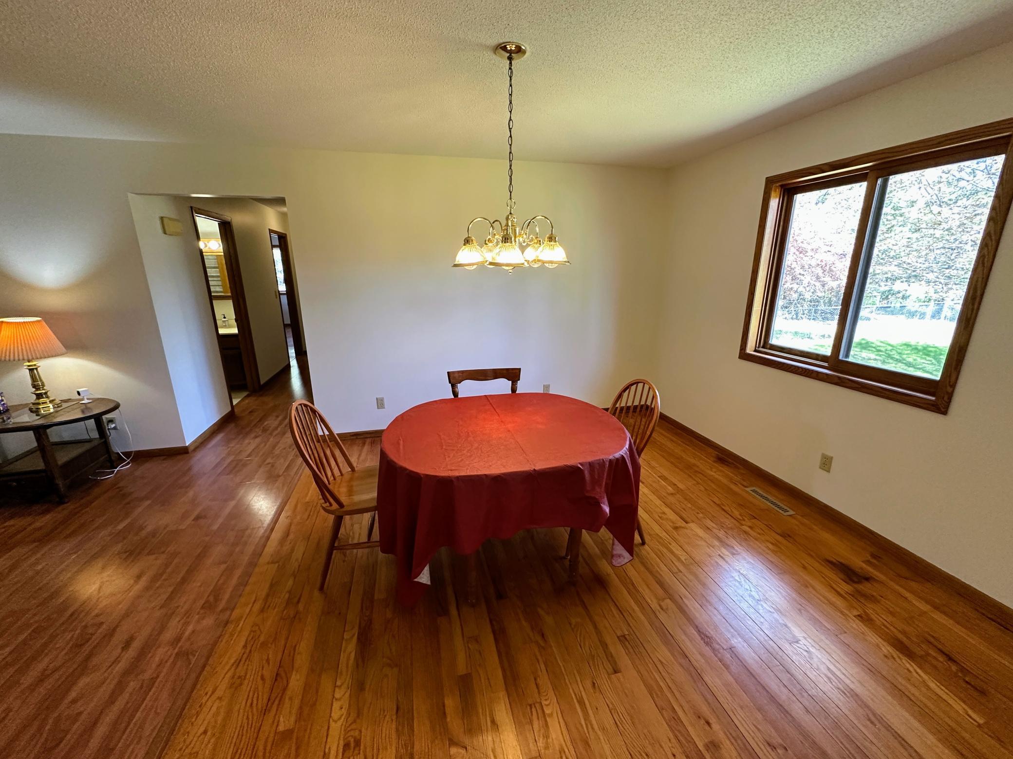 1993 single family home for sale at 608 Pinetree Drive in Perham, MN — 5 bed, 4 bath (photo 18 of 41)