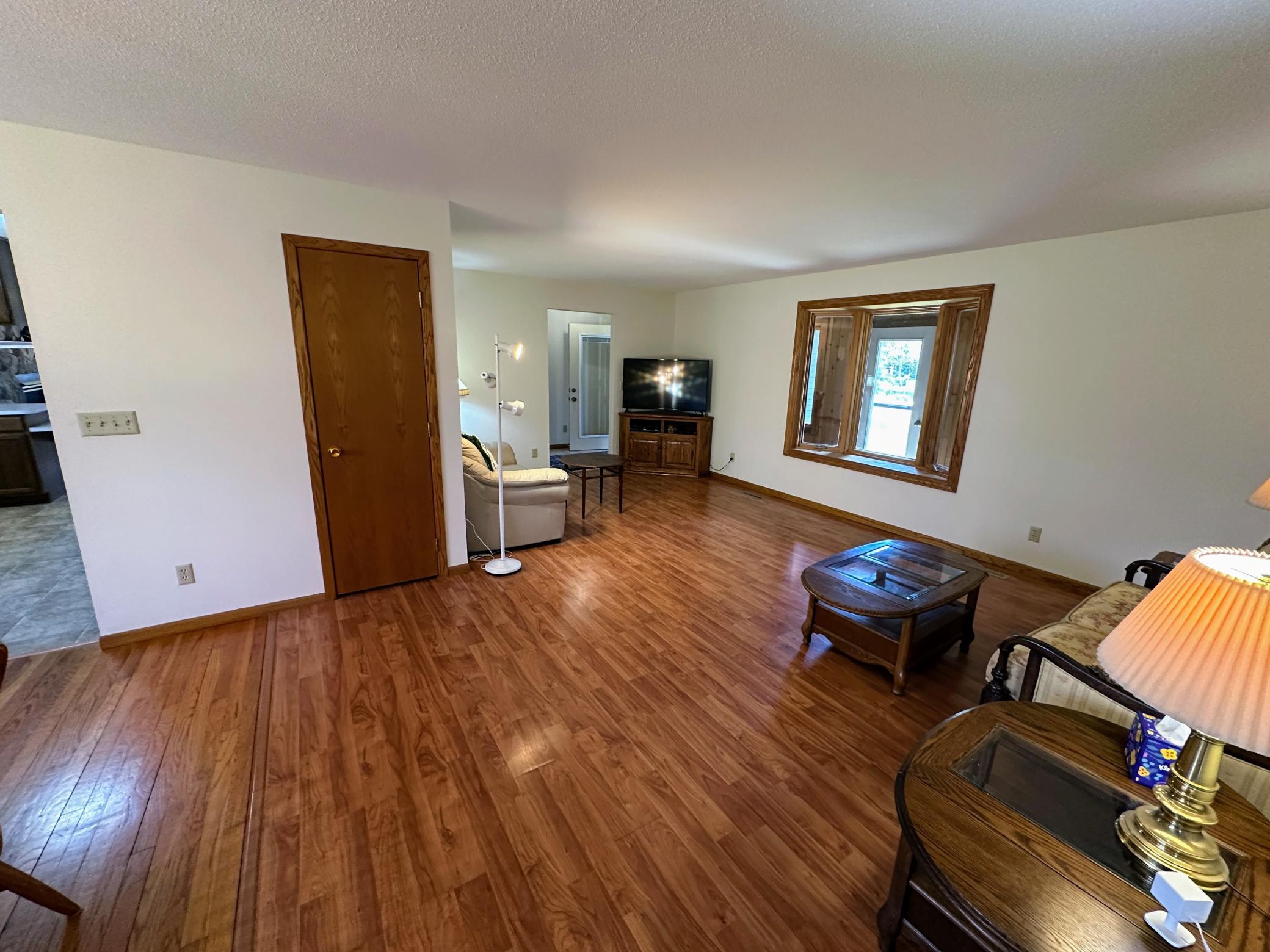 1993 single family home for sale at 608 Pinetree Drive in Perham, MN — 5 bed, 4 bath (photo 20 of 41)