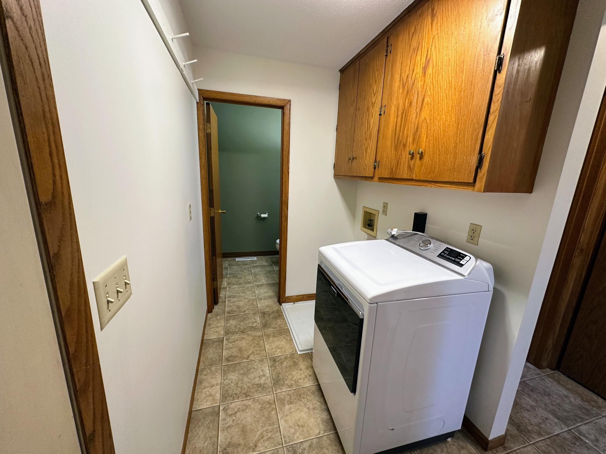 1993 single family home for sale at 608 Pinetree Drive in Perham, MN — 5 bed, 4 bath (photo 25 of 41)