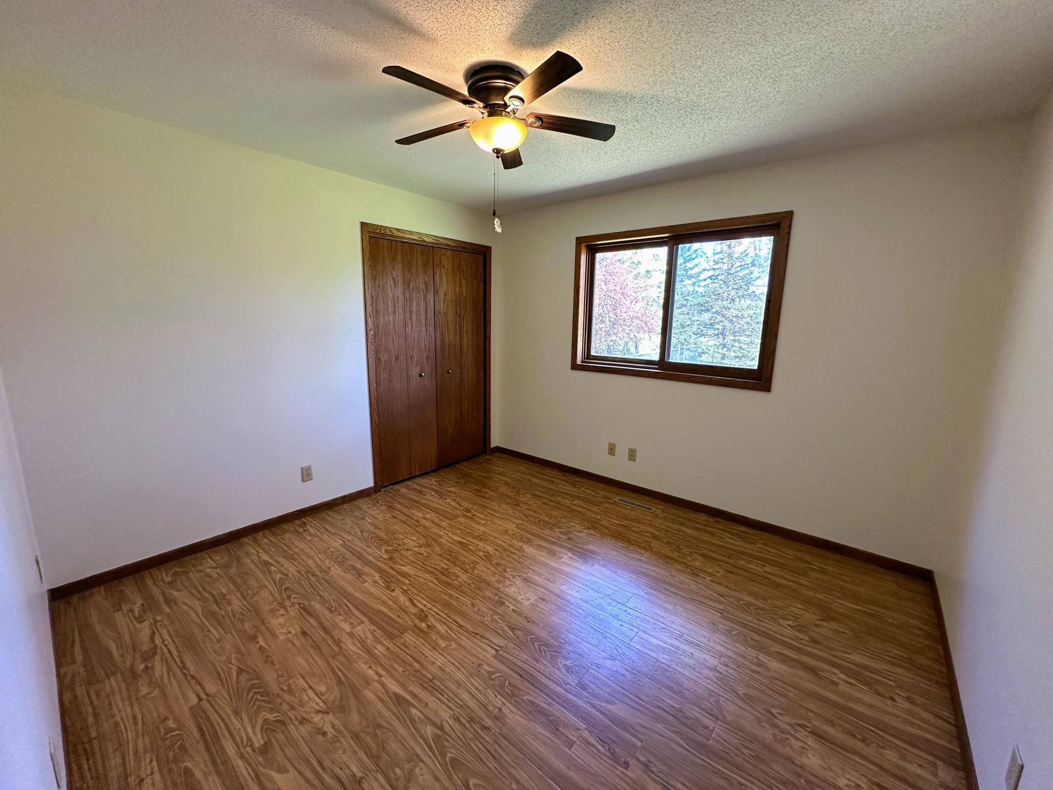 1993 single family home for sale at 608 Pinetree Drive in Perham, MN — 5 bed, 4 bath (photo 27 of 41)