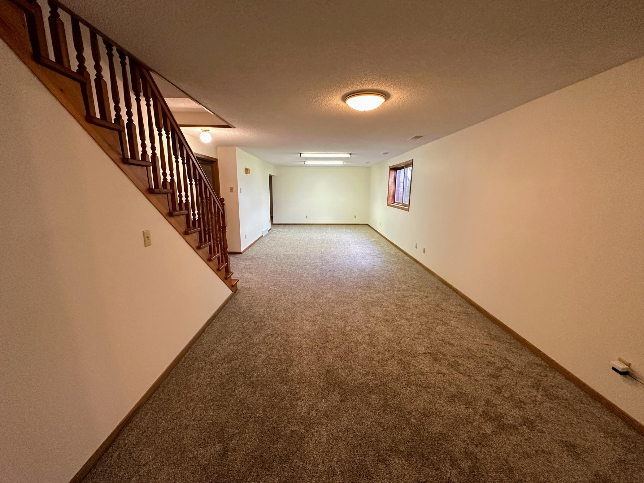 1993 single family home for sale at 608 Pinetree Drive in Perham, MN — 5 bed, 4 bath (photo 34 of 41)
