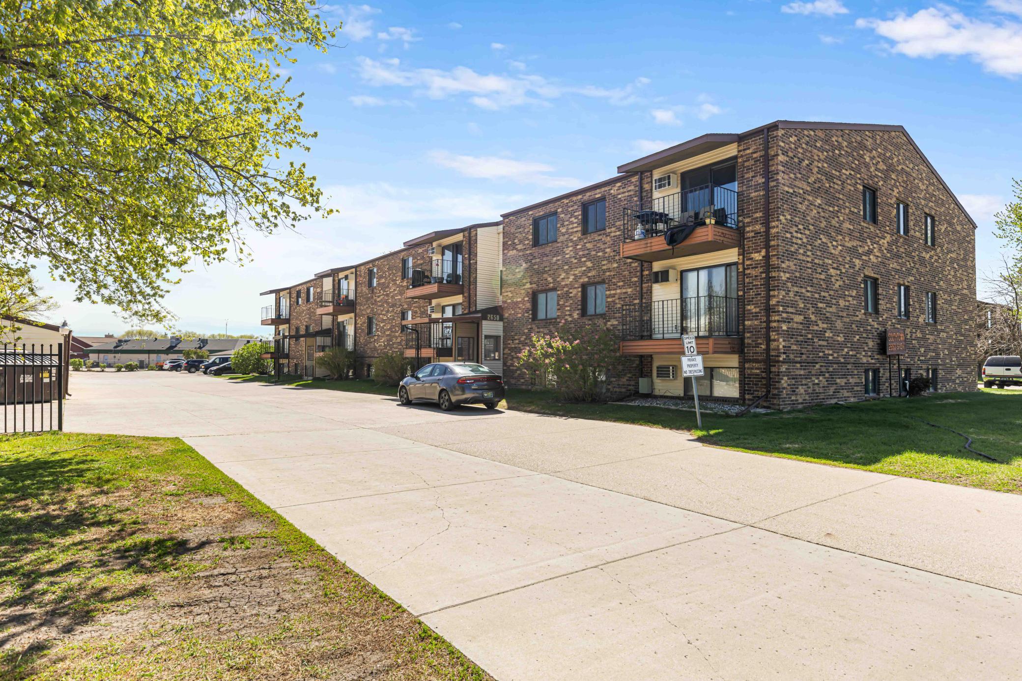 1978 condo for sale at 2650 15th Street S, Unit 104 in Fargo, ND — 2 bed, 1 bath (photo 27 of 31)