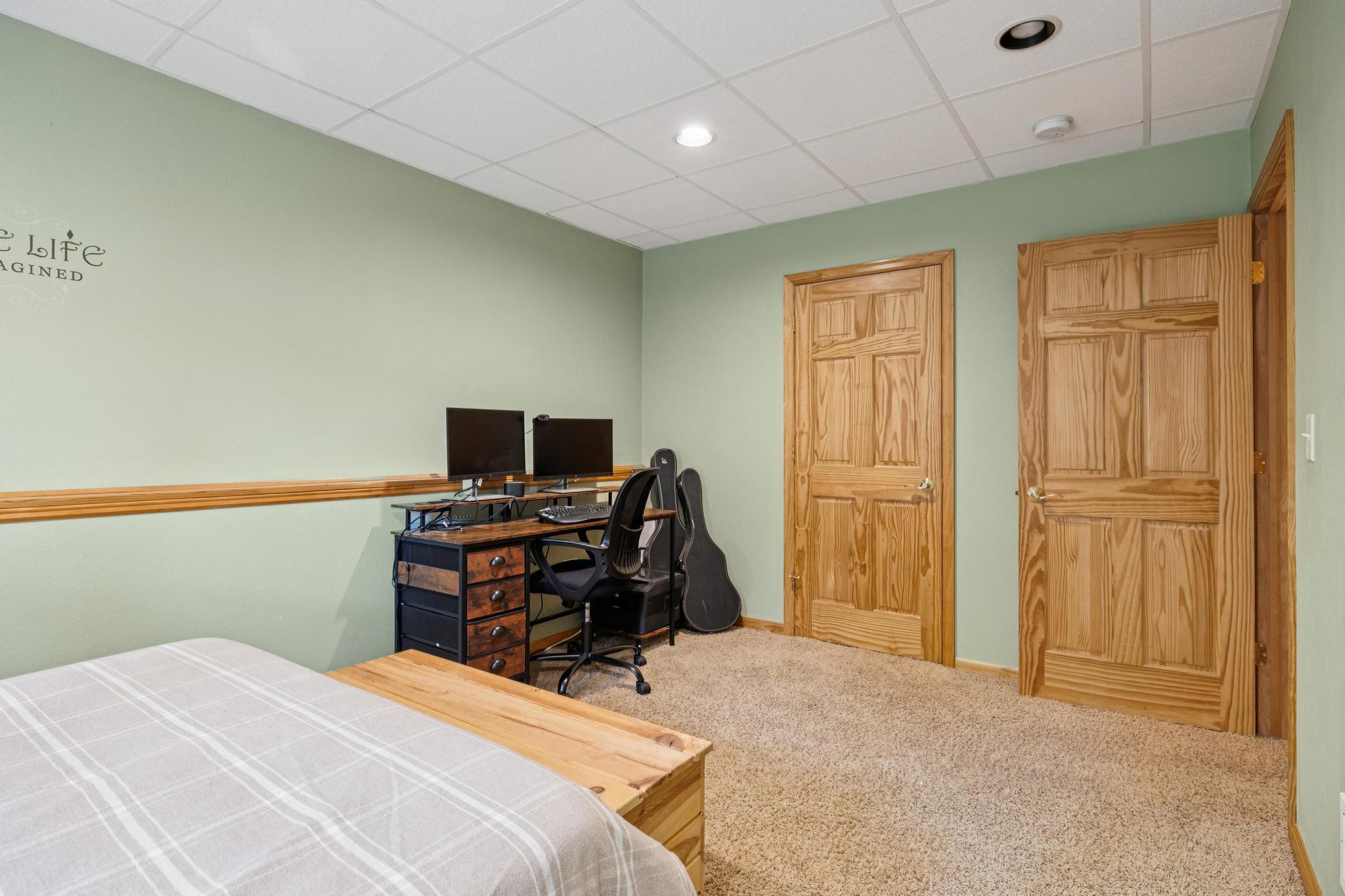 2004 single family home for sale at 7178 Burr Lane in Brainerd, MN — 4 bed, 3 bath (photo 27 of 46)