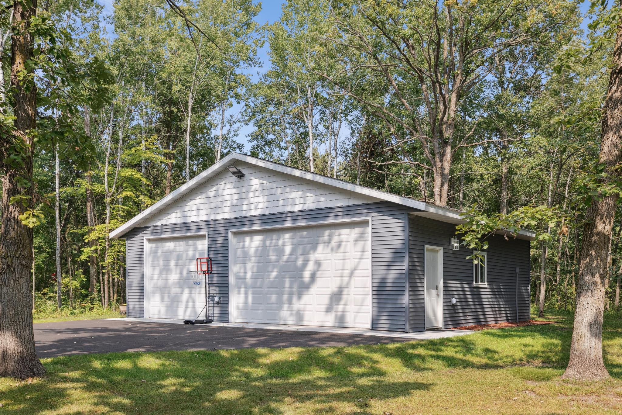 2004 single family home for sale at 7178 Burr Lane in Brainerd, MN — 4 bed, 3 bath (photo 30 of 46)