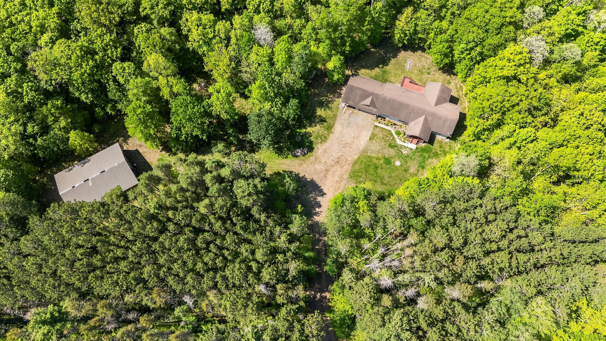 2006 single family home for sale at 37593 316th Lane in Aitkin, MN — 4 bed, 3 bath (photo 5 of 45)