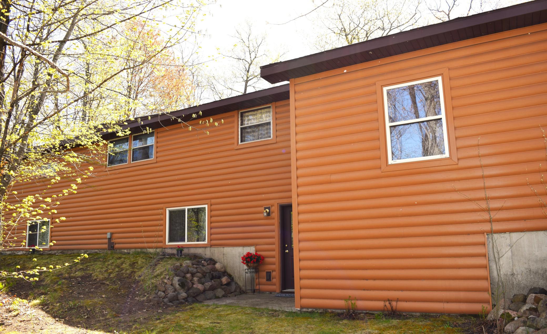1977 single family home for sale at 5717 County Rd 138 in Garrison, MN — 3 bed, 2 bath (photo 2 of 44)