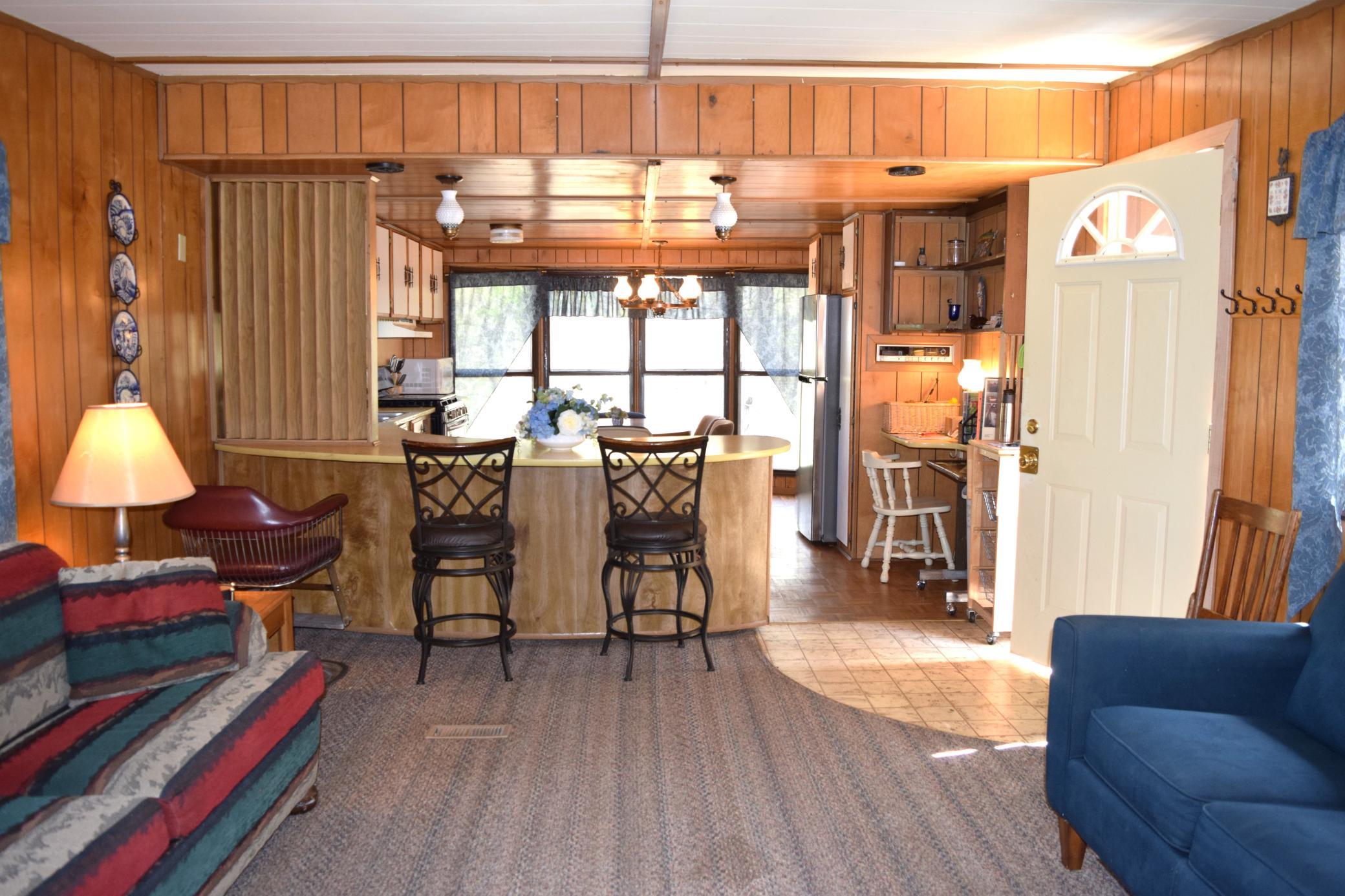 1977 single family home for sale at 5717 County Rd 138 in Garrison, MN — 3 bed, 2 bath (photo 5 of 44)