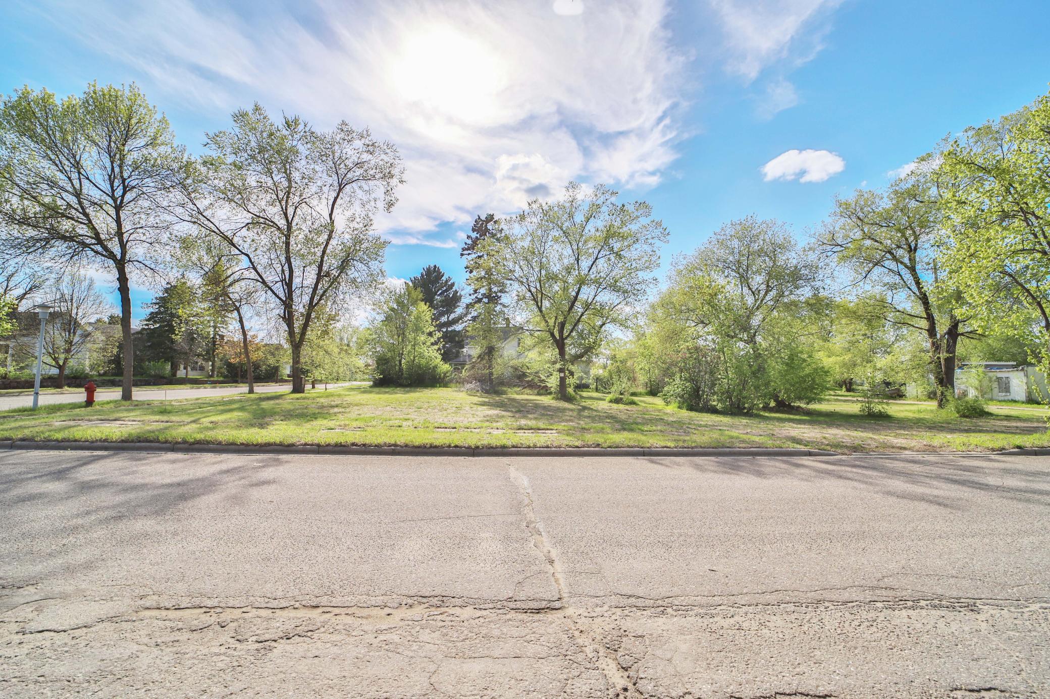 1894 land for sale at 221 Dakota Avenue SE in Staples, MN (photo 3 of 5)