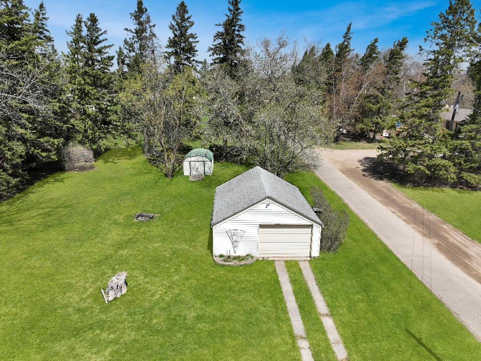1940 single family home for sale at 350 River Avenue in Middle River, MN — 2 bed, 1 bath (photo 24 of 24)