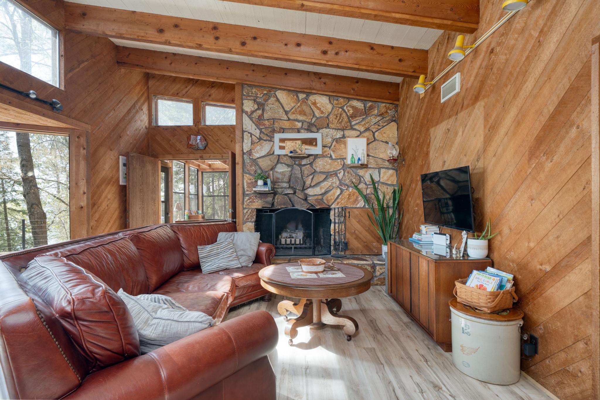 1977 single family home for sale at 52384 Becker Road in Bigfork, MN — 3 bed, 1 bath (photo 17 of 53)