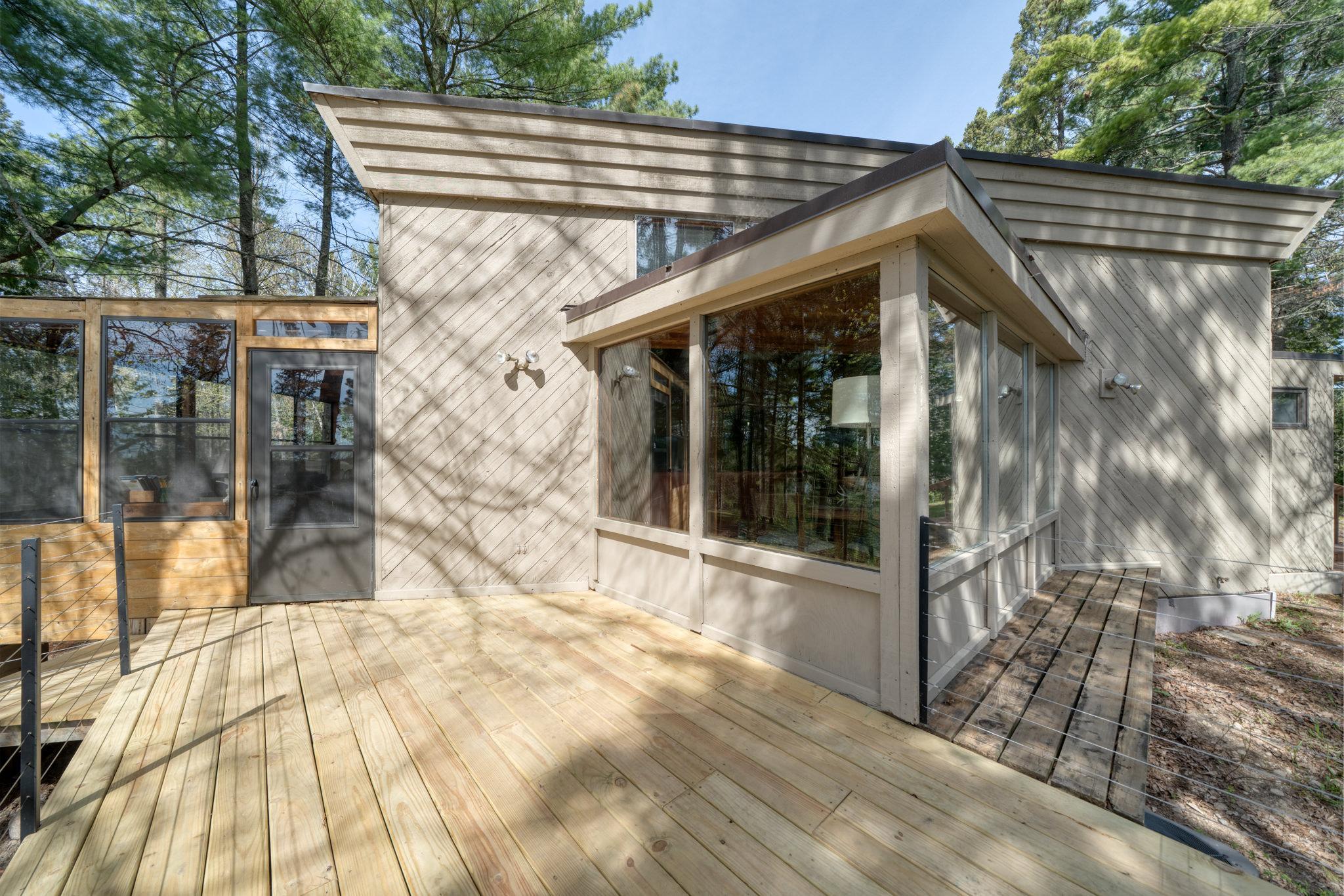 1977 single family home for sale at 52384 Becker Road in Bigfork, MN — 3 bed, 1 bath (photo 3 of 53)