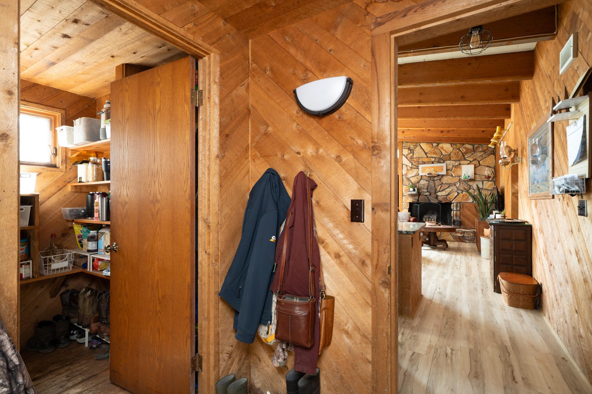 1977 single family home for sale at 52384 Becker Road in Bigfork, MN — 3 bed, 1 bath (photo 34 of 53)