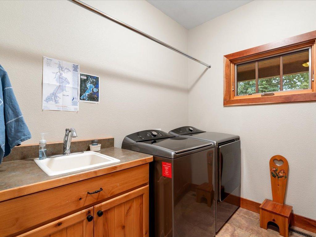 2007 single family home for sale at 3658 Padre Court in Nisswa, MN — 4 bed, 3 bath (photo 36 of 49)