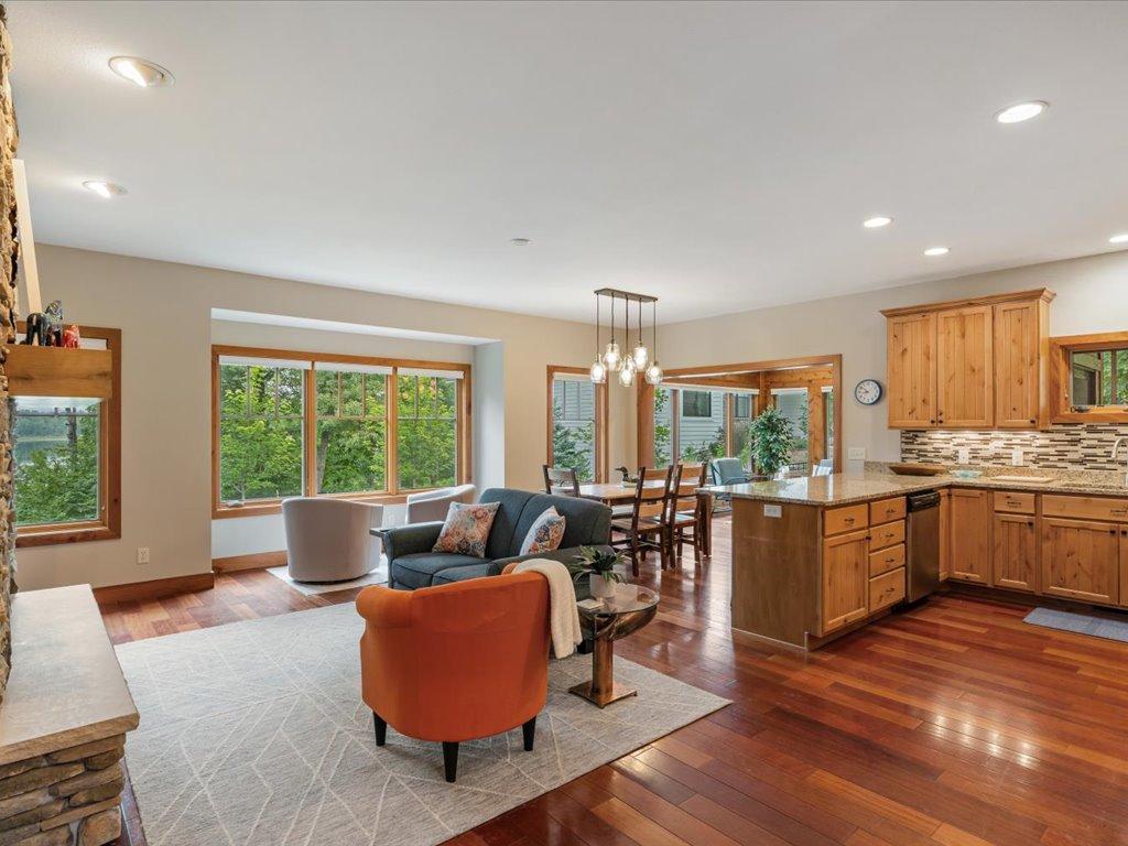 2007 single family home for sale at 3658 Padre Court in Nisswa, MN — 4 bed, 3 bath (photo 9 of 49)
