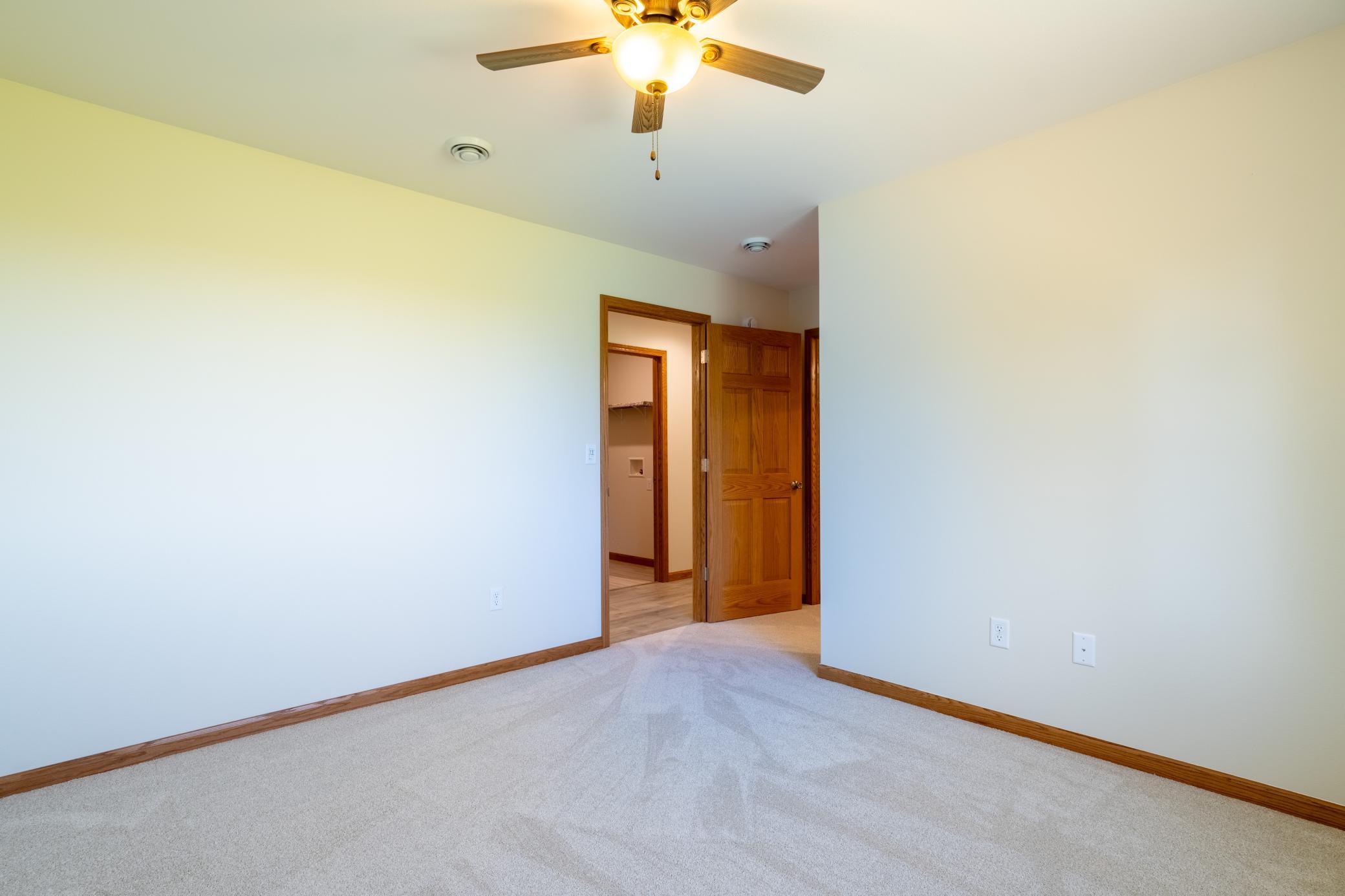 1246 4th Street NW, Valley City ND 58072 - Photo 12 of 32