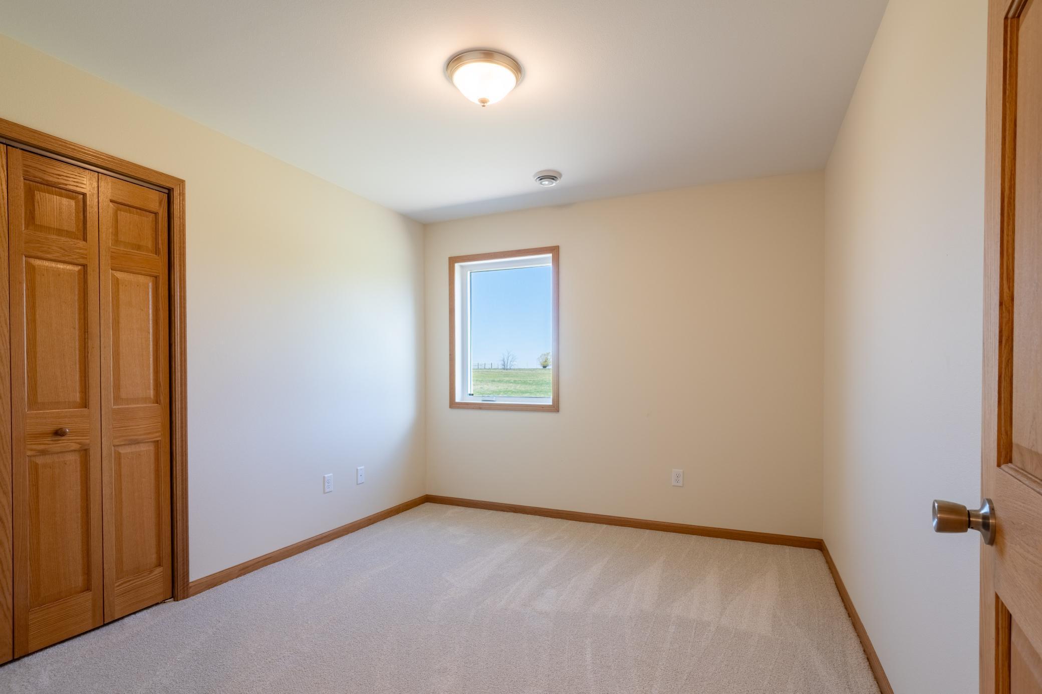 1246 4th Street NW, Valley City ND 58072 - Photo 24 of 32