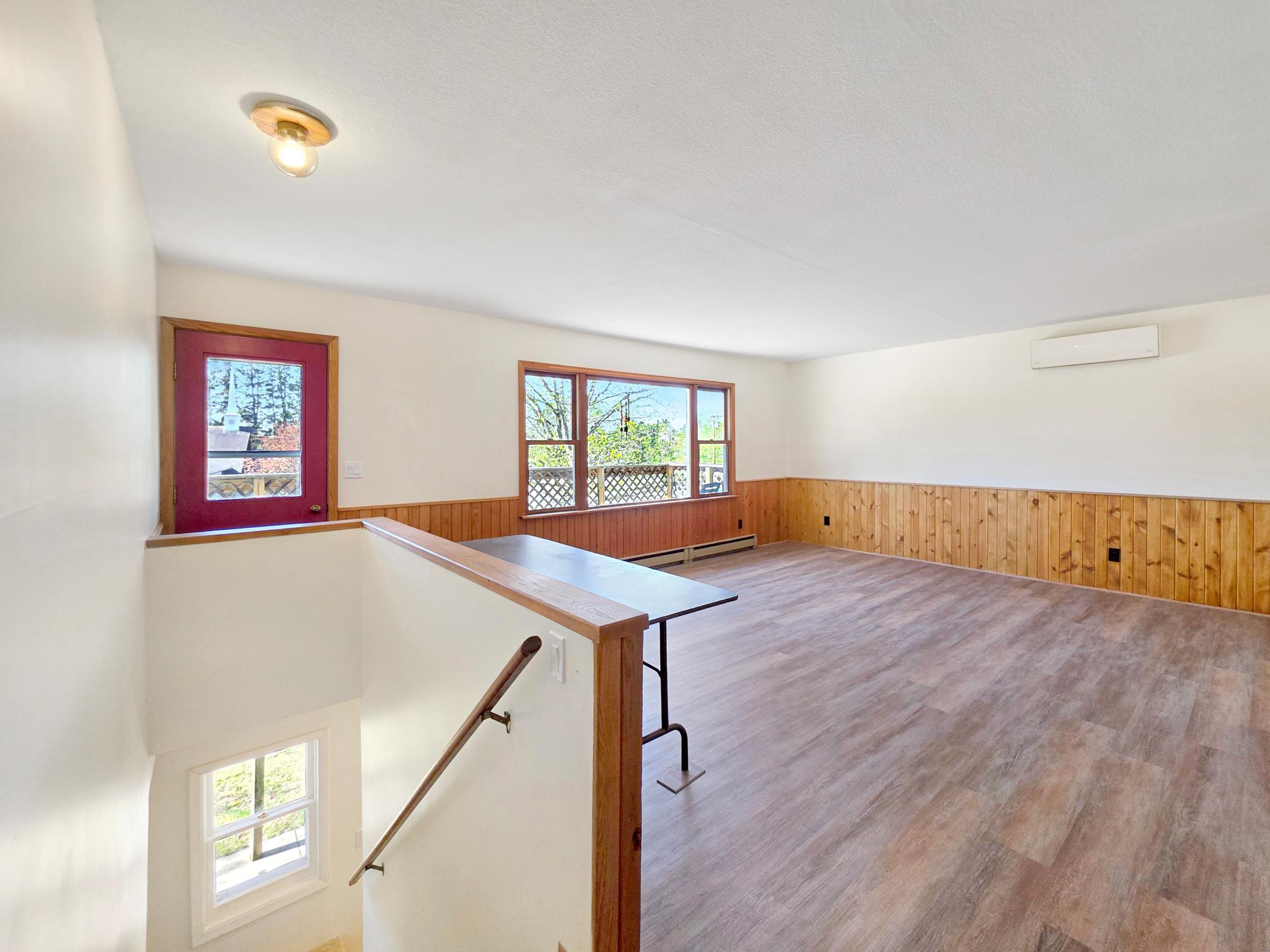 1980 single family home for sale at 310 Wagonner Avenue E in Hackensack, MN — 3 bed, 2 bath (photo 7 of 29)