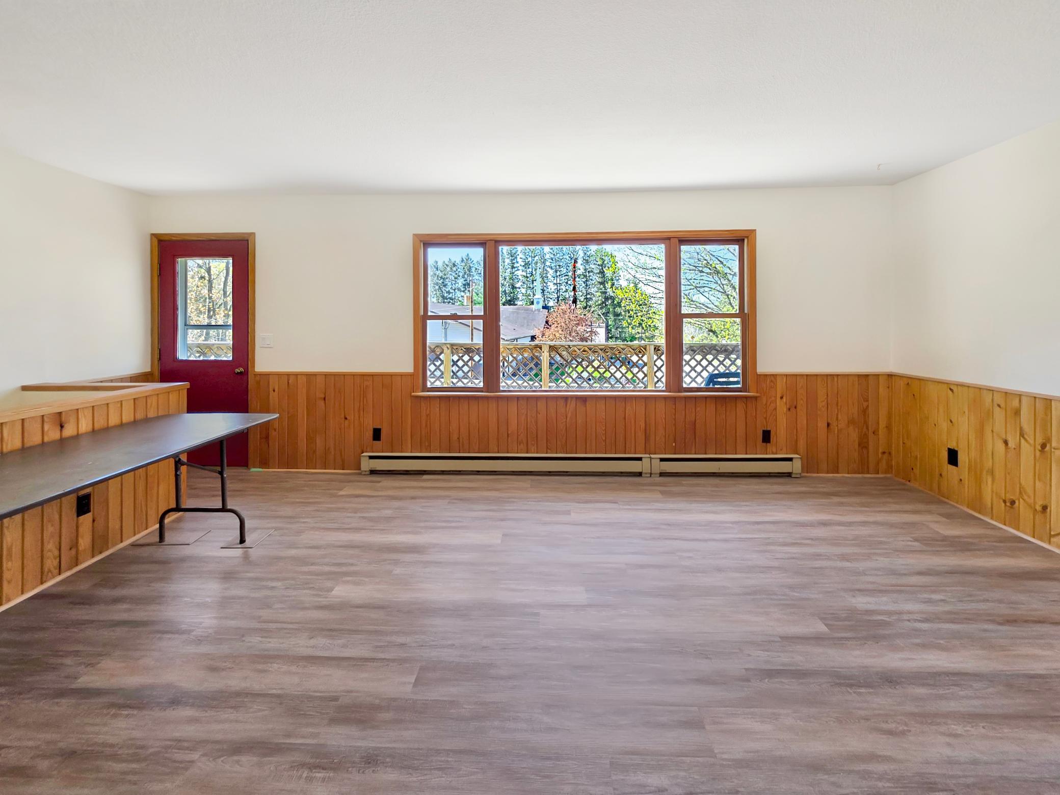 1980 single family home for sale at 310 Wagonner Avenue E in Hackensack, MN — 3 bed, 2 bath (photo 8 of 29)