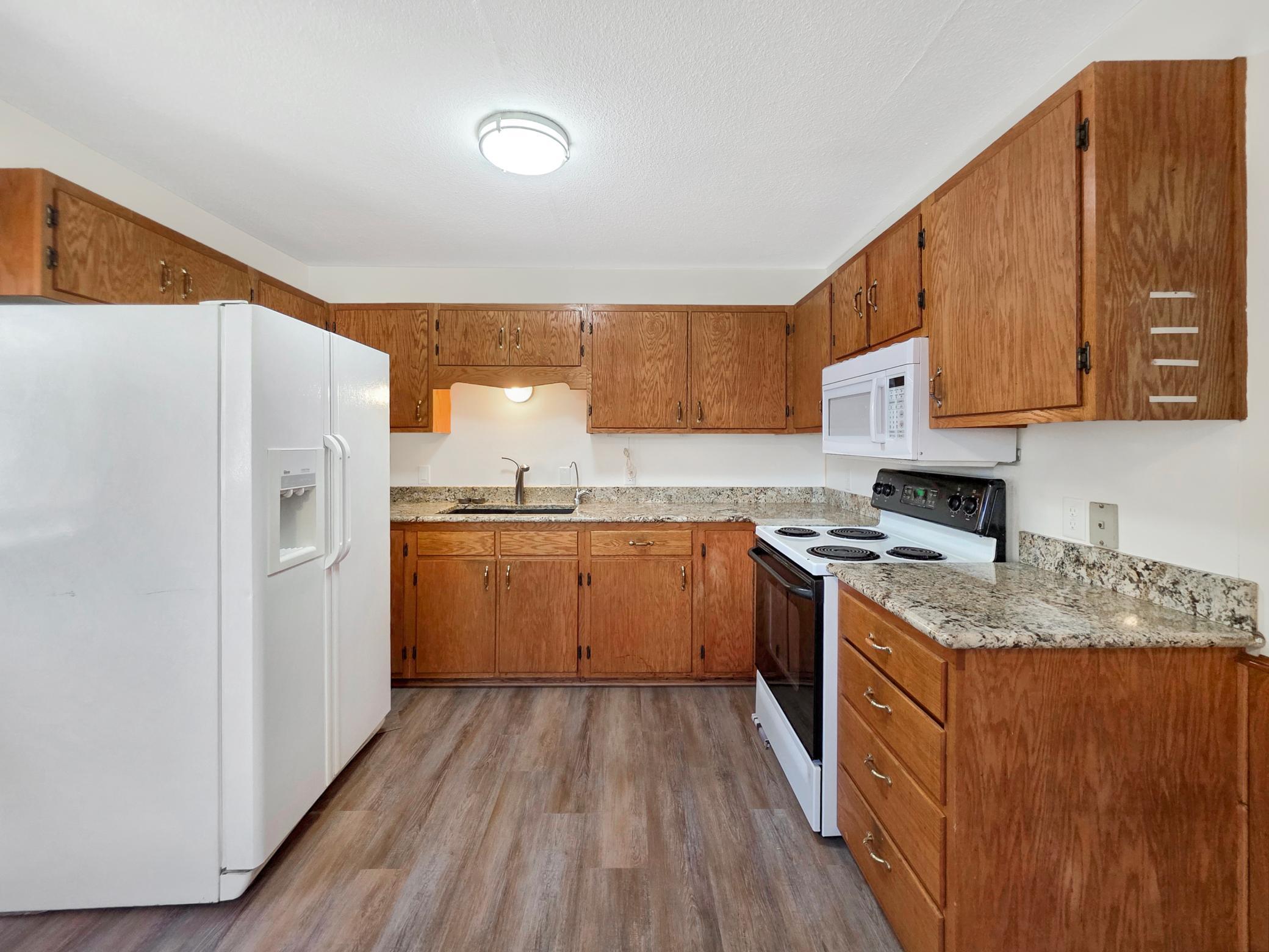 1980 single family home for sale at 310 Wagonner Avenue E in Hackensack, MN — 3 bed, 2 bath (photo 10 of 29)
