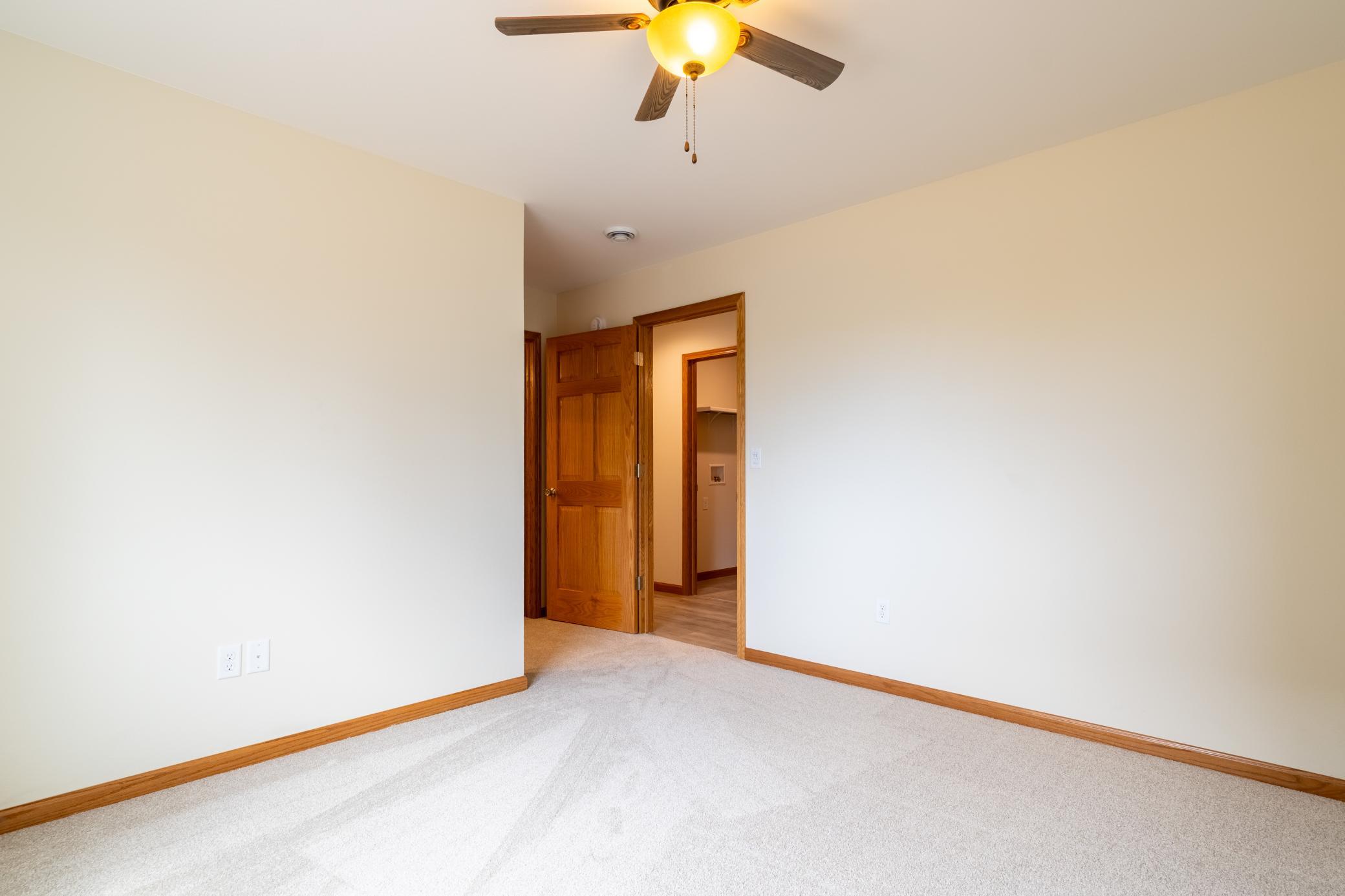1244 4th Avenue NW, Valley City ND 58072 - Photo 11 of 30