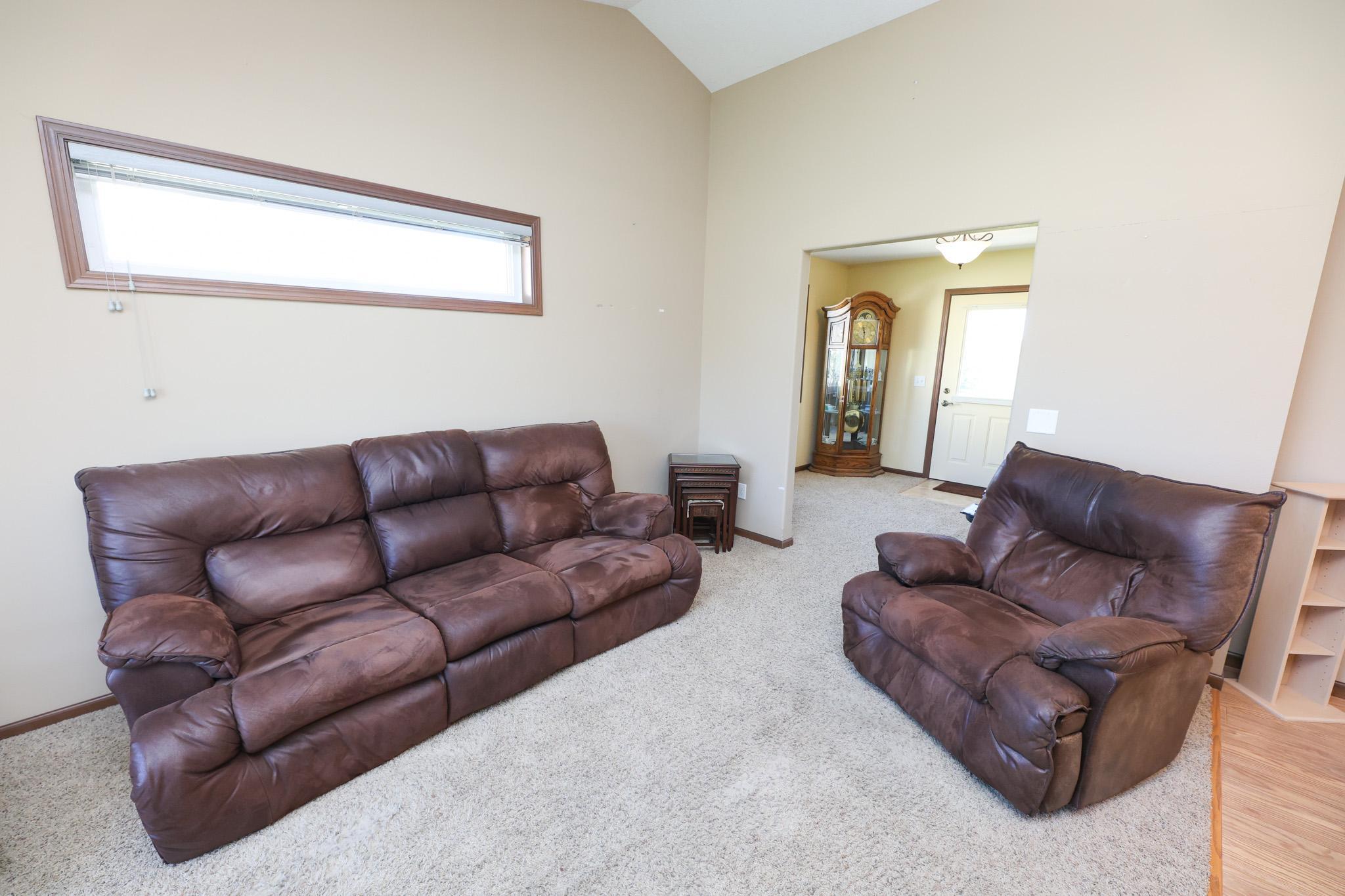 2009 home for sale at 635 Dewberry Lane in Alexandria, MN — 2 bed, 2 bath (photo 23 of 37)