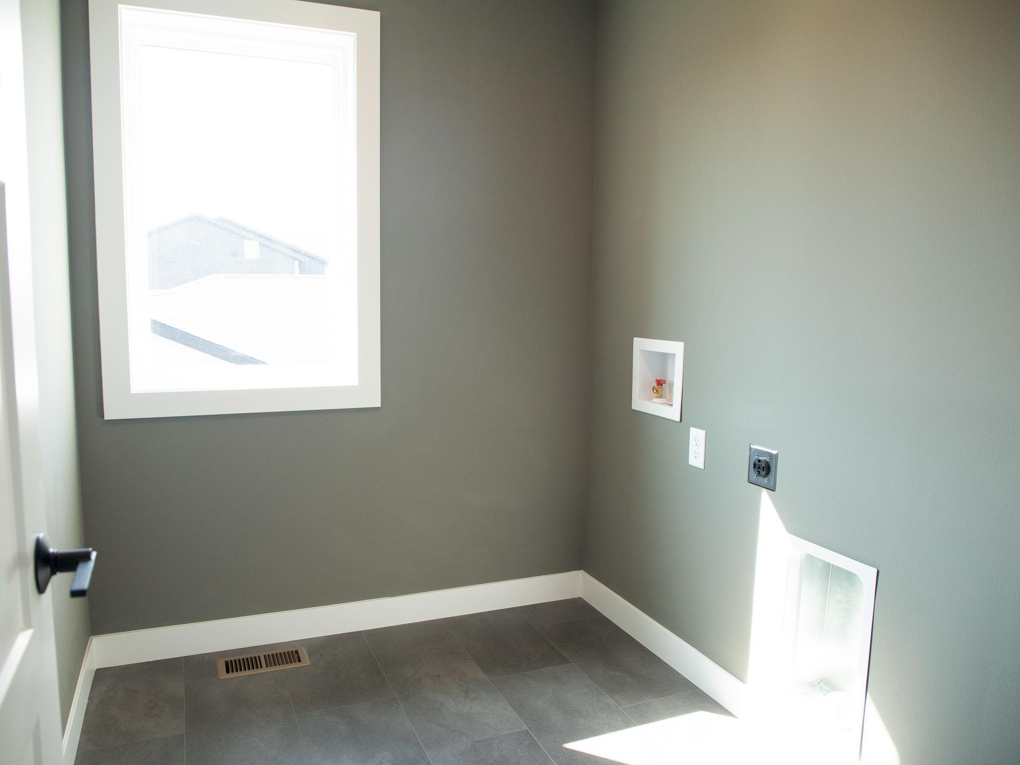 3606 Decorah Way S, Fargo ND 58104 - Photo 31 of 45