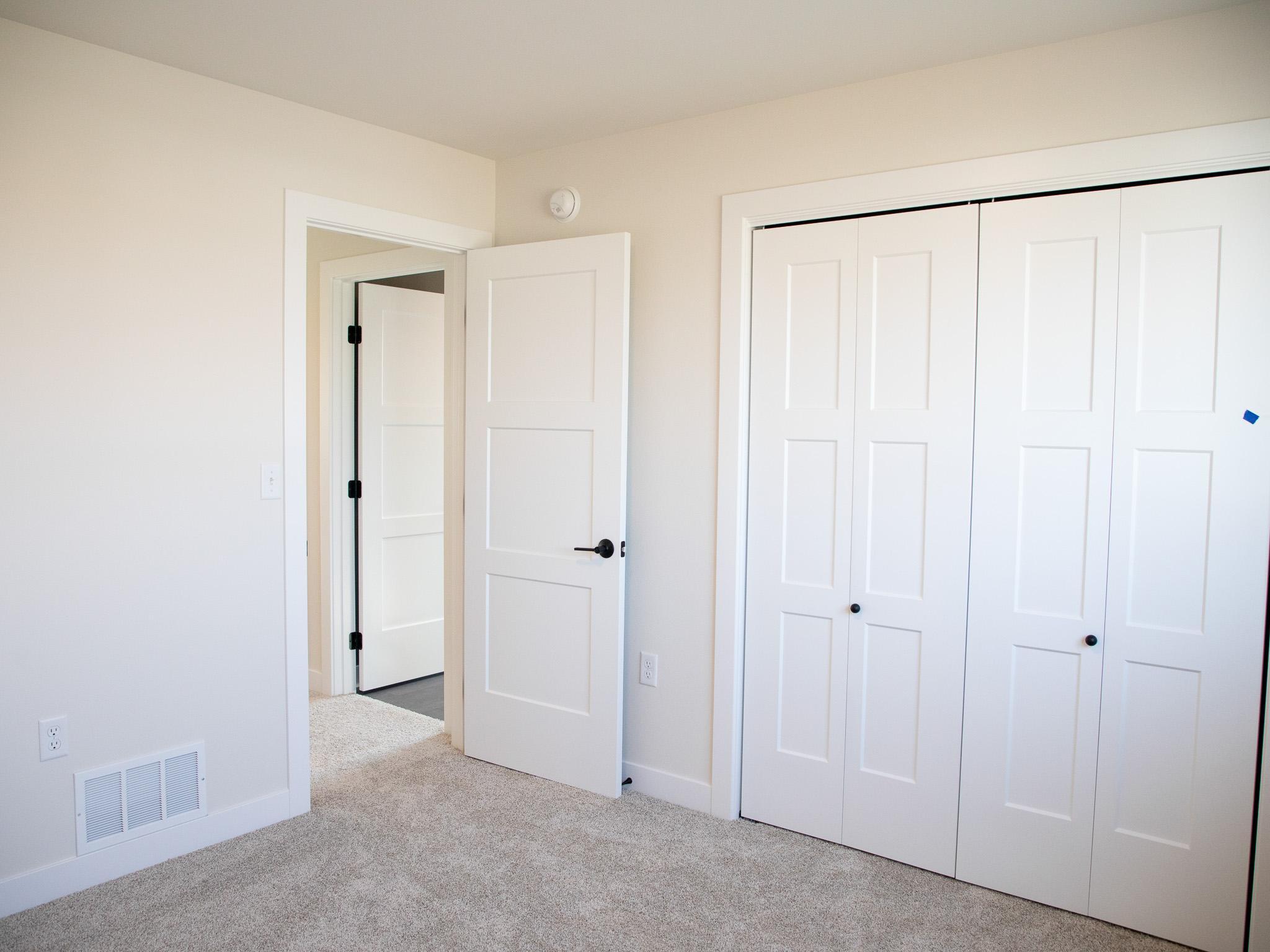 3606 Decorah Way S, Fargo ND 58104 - Photo 33 of 45