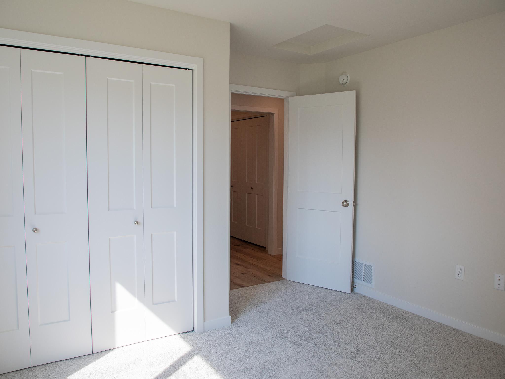3612 Decorah Way S, Fargo ND 58104 - Photo 41 of 55