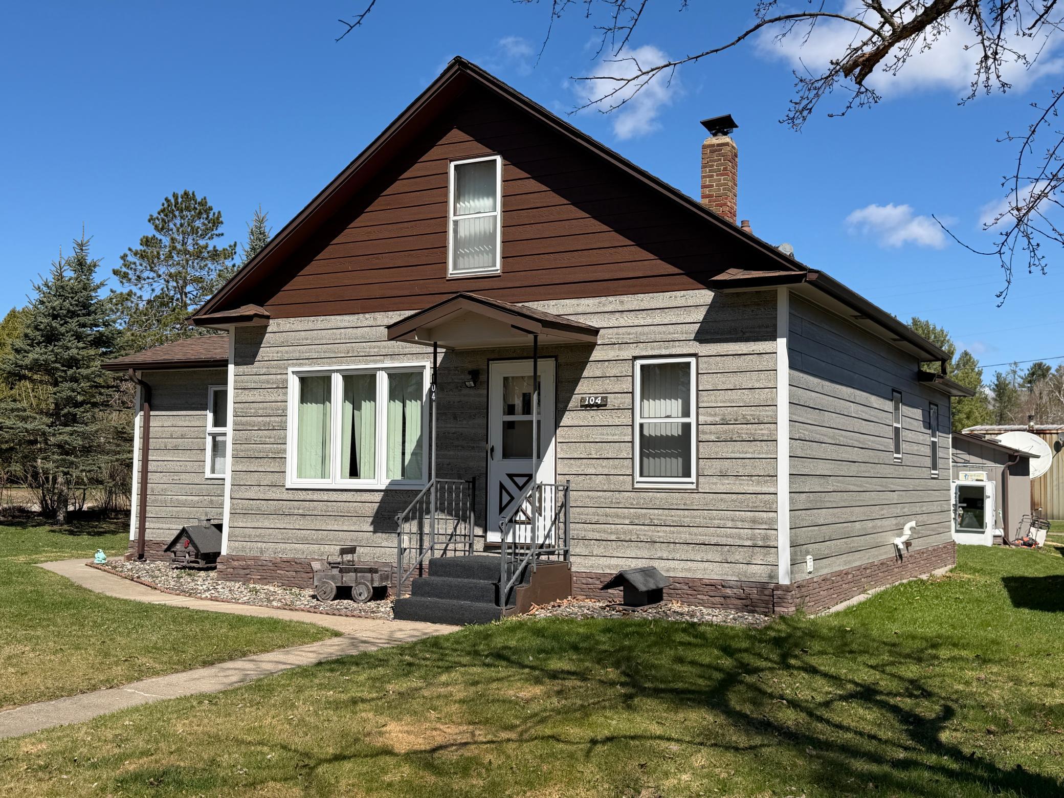 104 Cedar Street NE, Remer MN 56672 - Photo 3 of 43