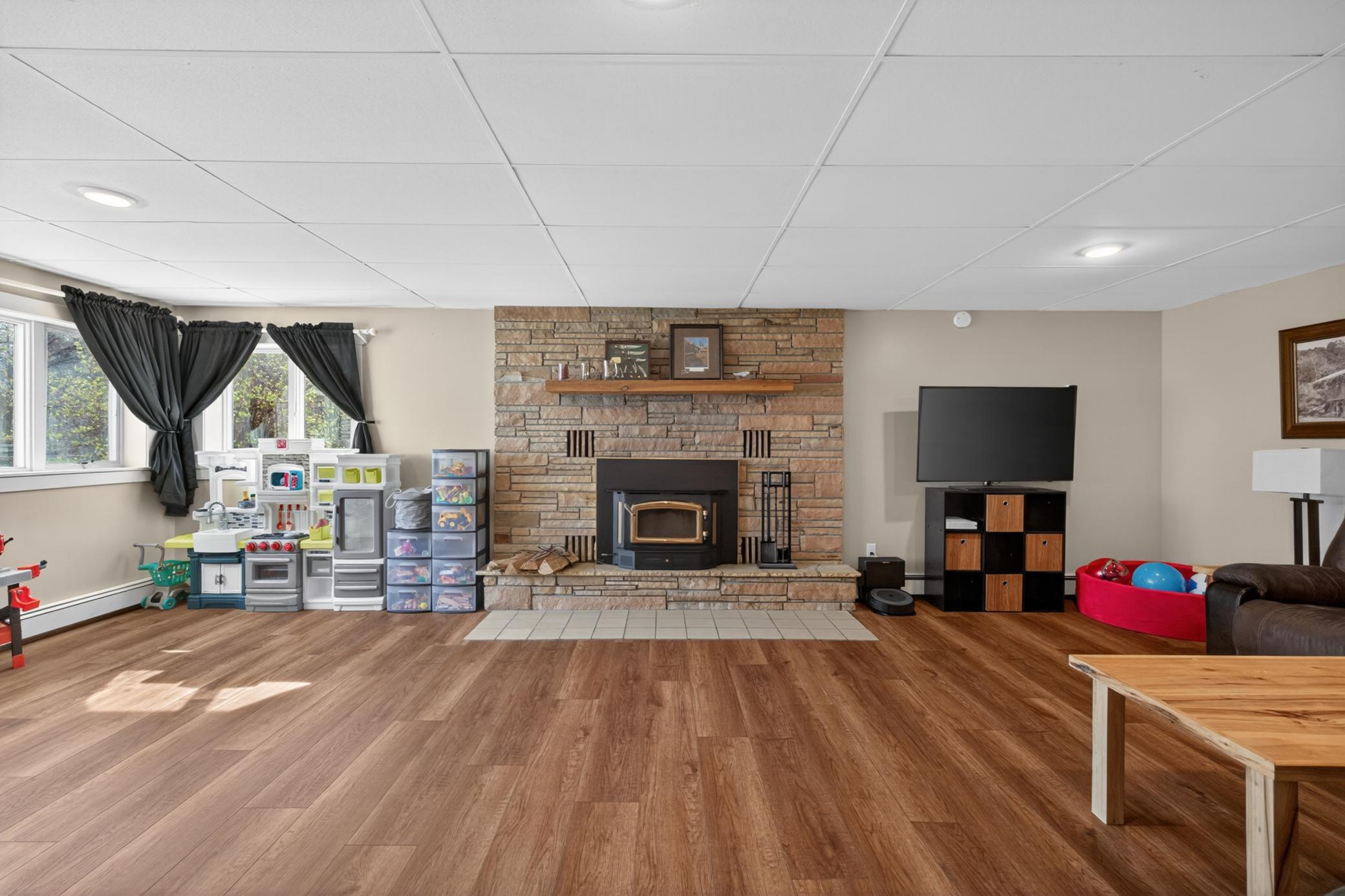 1972 single family home for sale at 14156 Eagleridge Circle in Park Rapids, MN — 3 bed, 2 bath (photo 17 of 39)