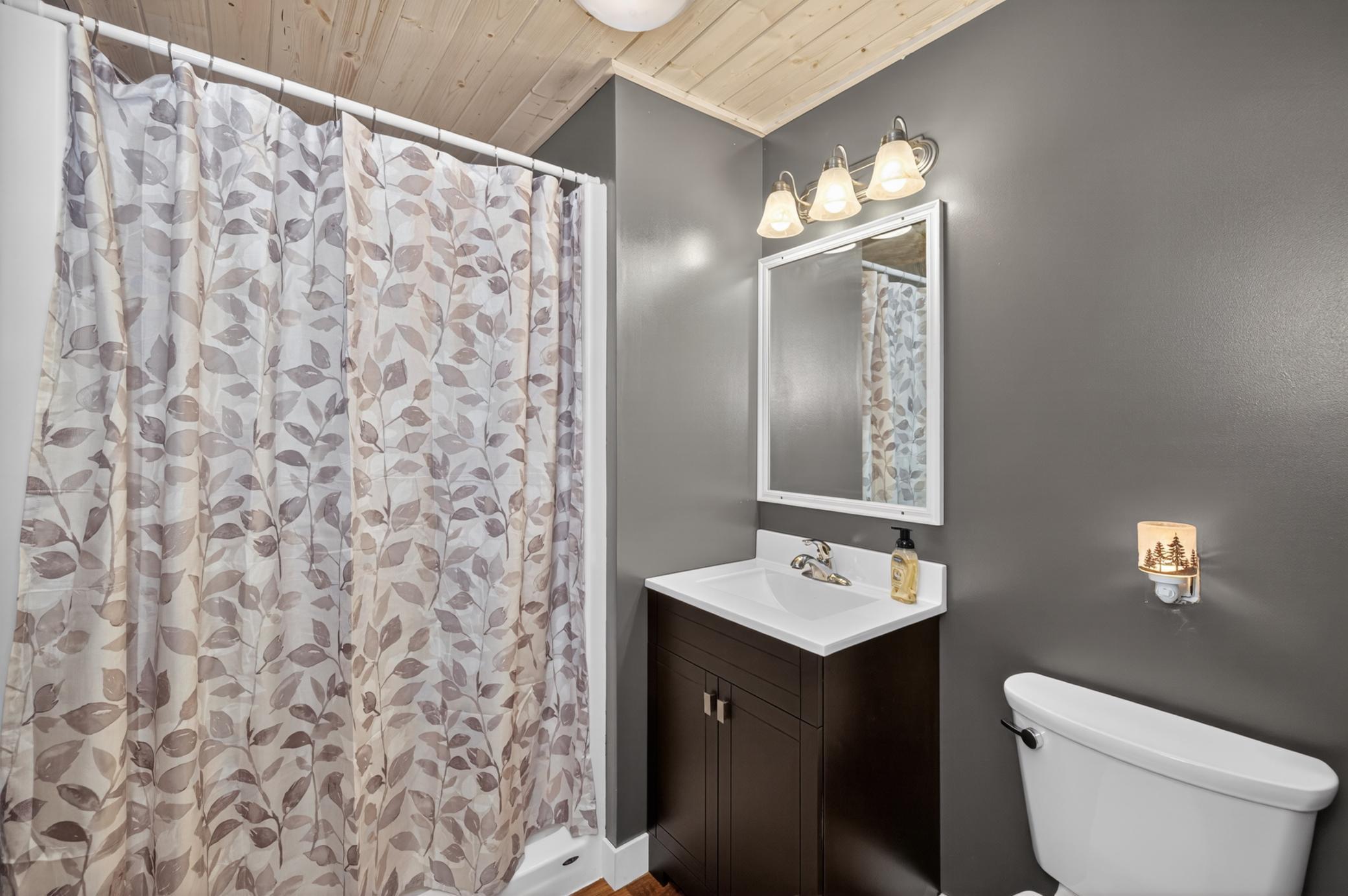 1972 single family home for sale at 14156 Eagleridge Circle in Park Rapids, MN — 3 bed, 2 bath (photo 21 of 39)