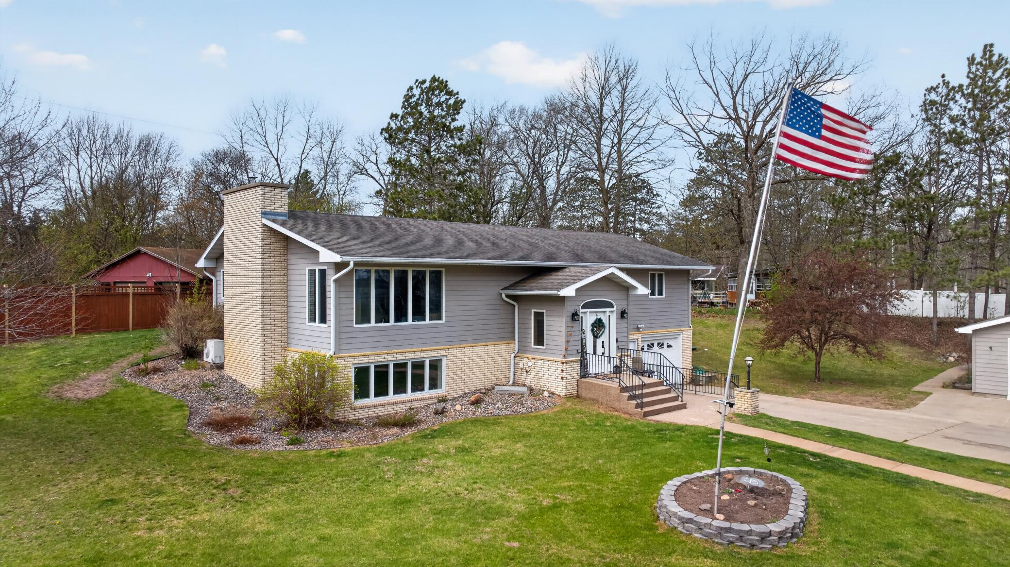 1972 single family home for sale at 14156 Eagleridge Circle in Park Rapids, MN — 3 bed, 2 bath (photo 4 of 39)