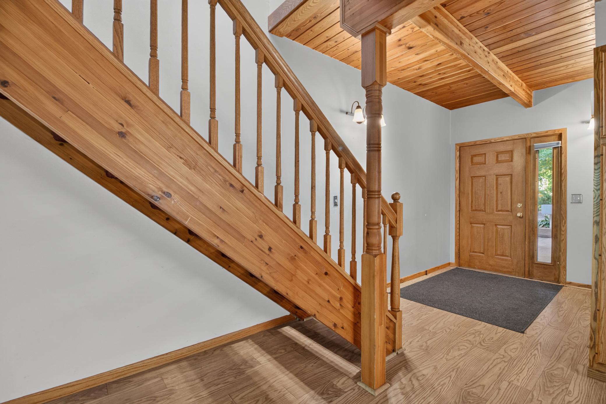 1983 townhouse for sale at 105 Willow Court in Fergus Falls, MN — 2 bed, 2 bath (photo 12 of 39)