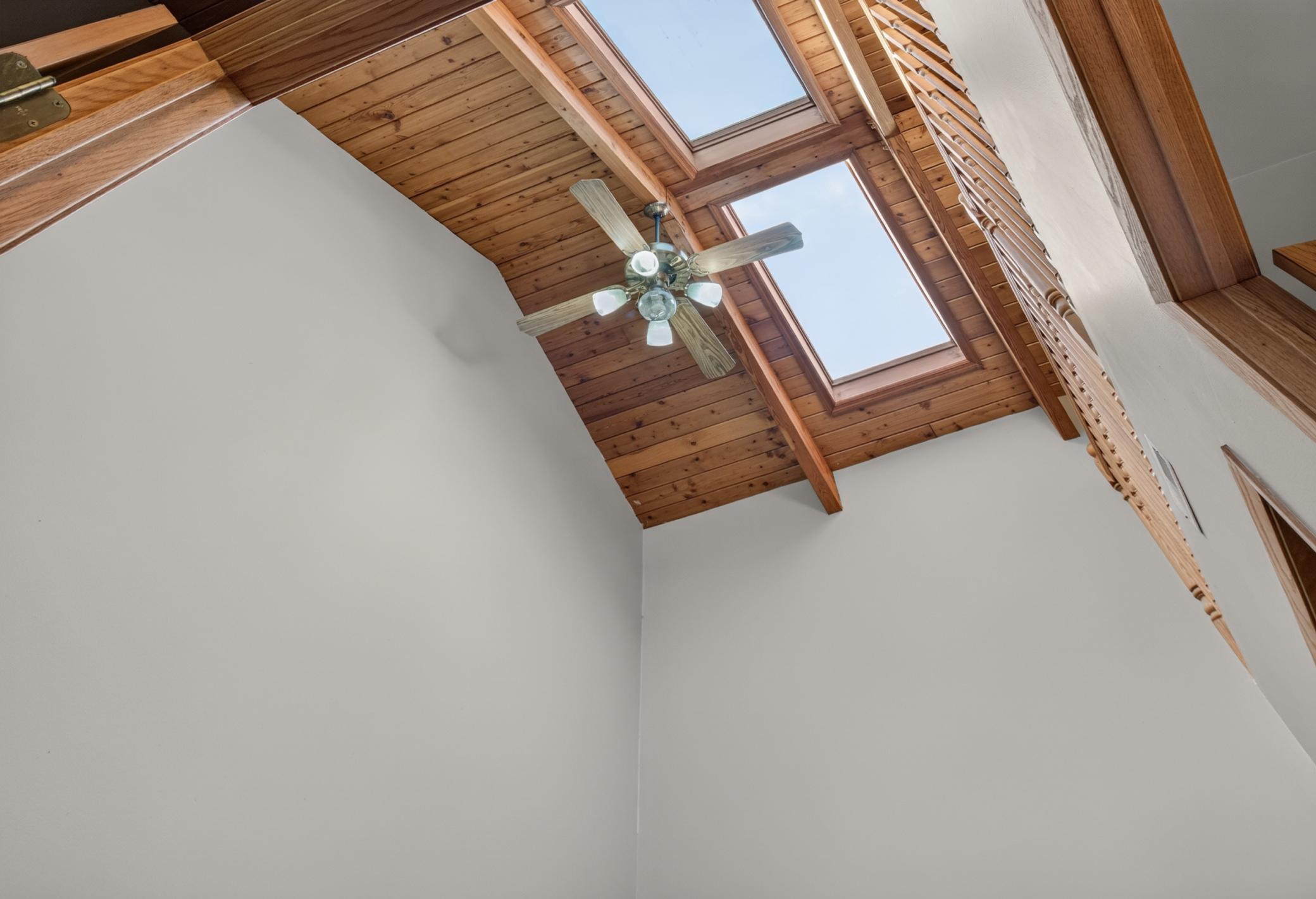 1983 townhouse for sale at 105 Willow Court in Fergus Falls, MN — 2 bed, 2 bath (photo 13 of 39)